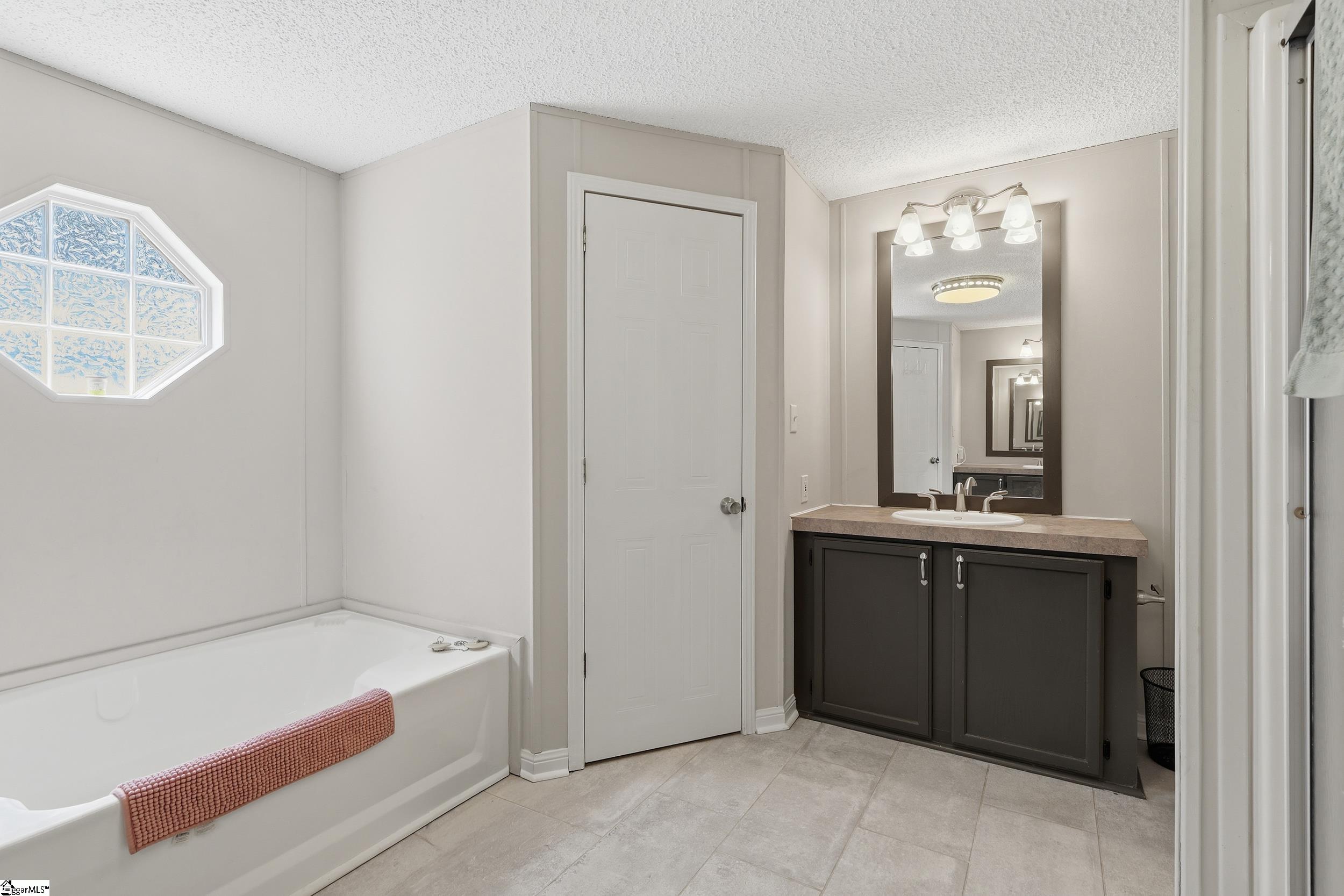477 Belcher Road Property Photo 19