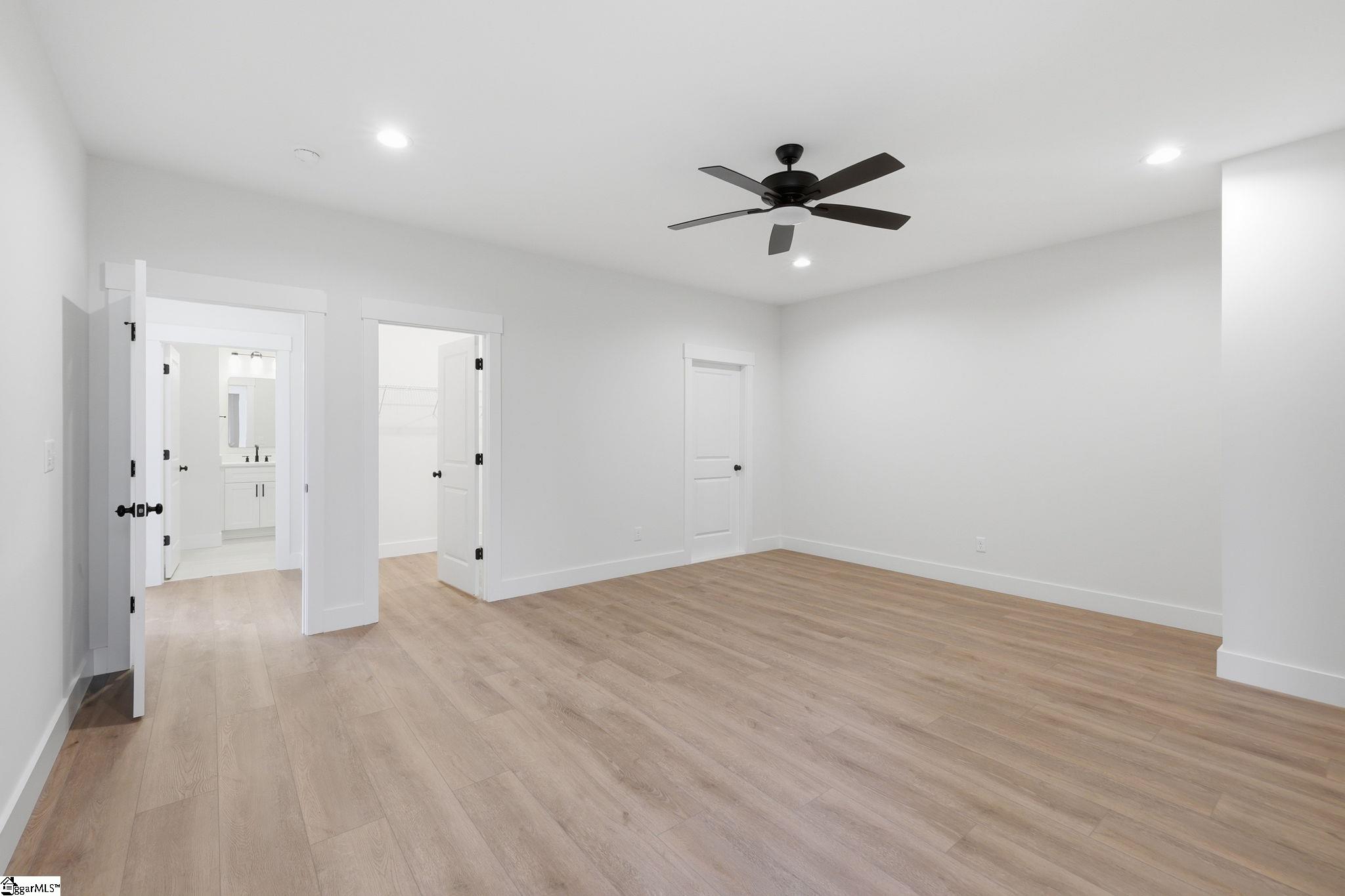 110 Wedge Way Property Photo 38