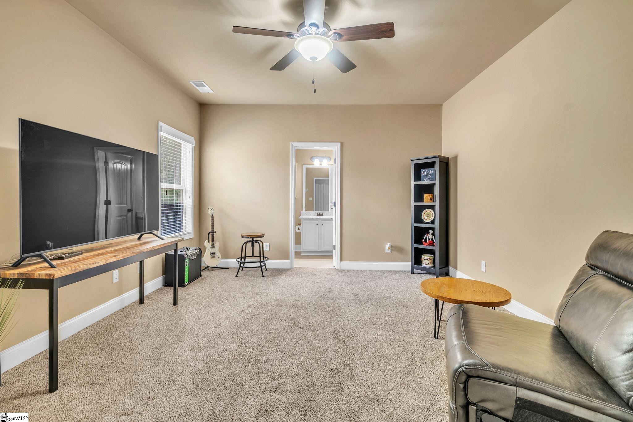 356 Strasburg Drive Property Photo 25