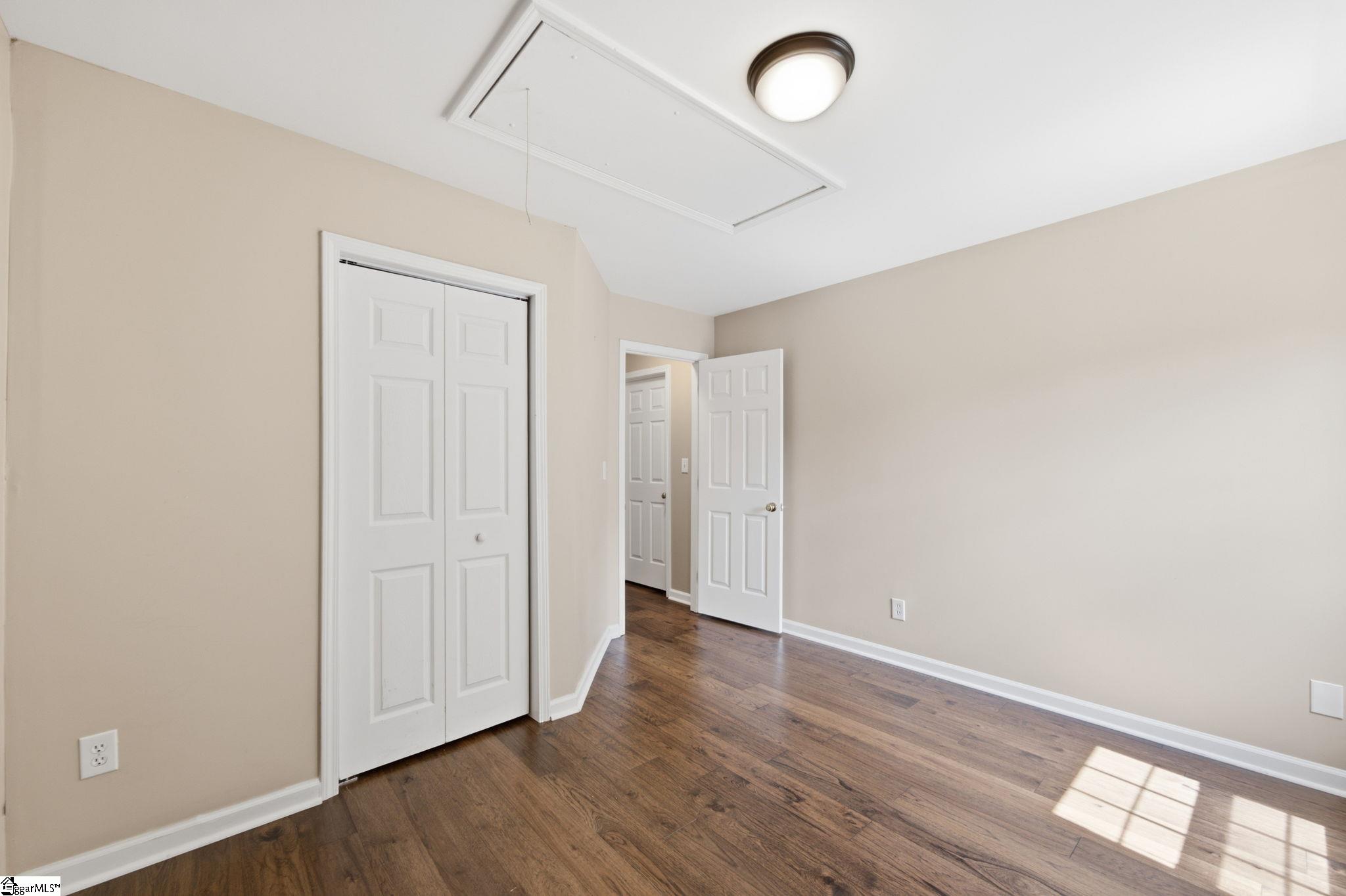 14 Birkdale Drive Property Photo 18