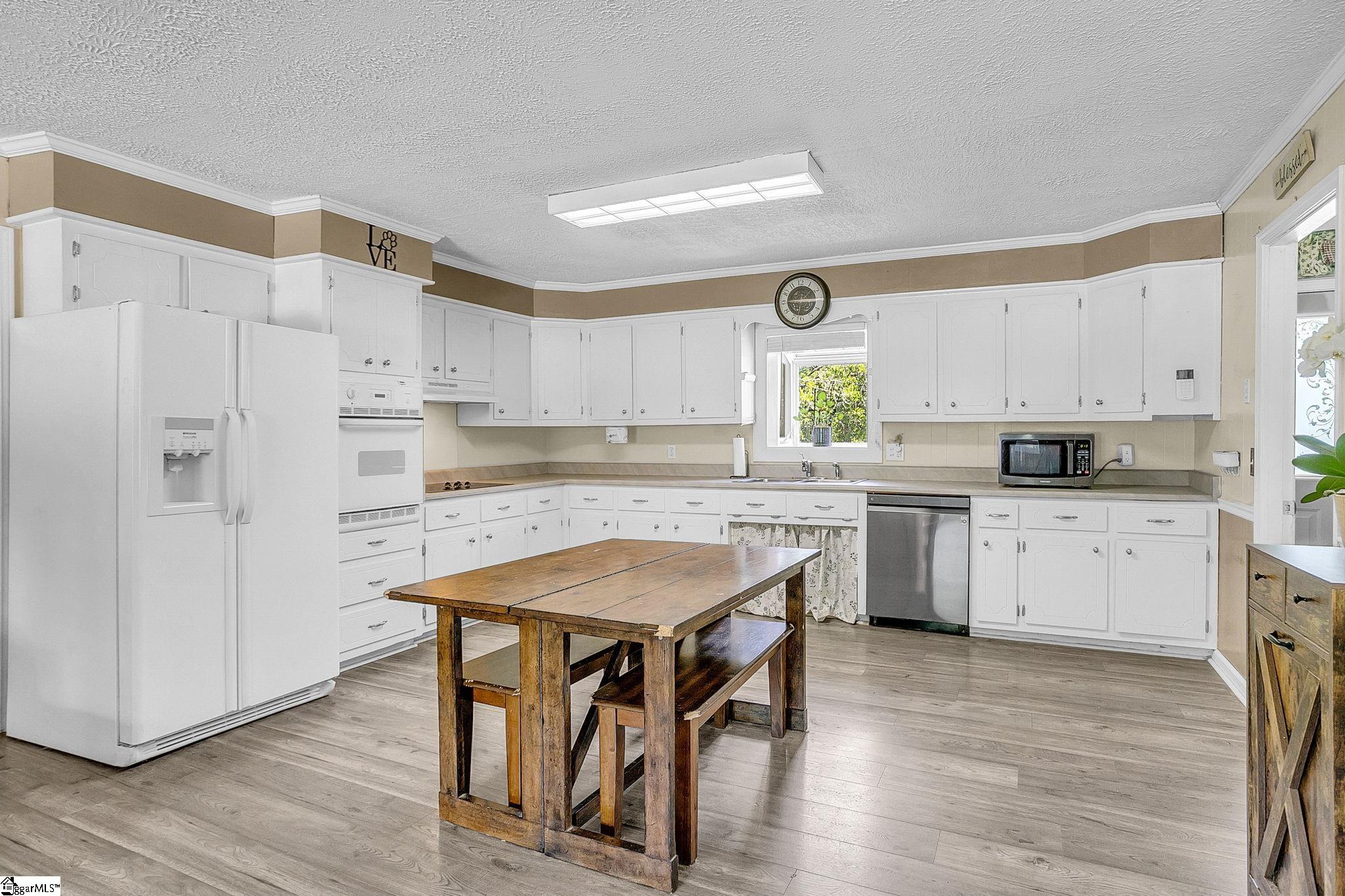 18 Konnarock Circle Property Photo 12
