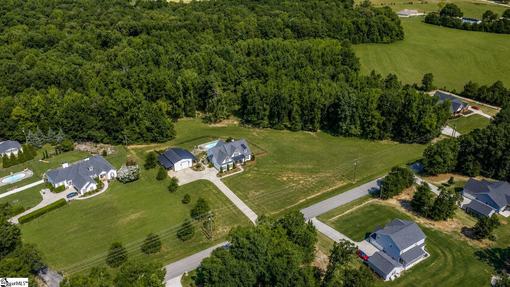 580 Hipps Road Property Photo 48