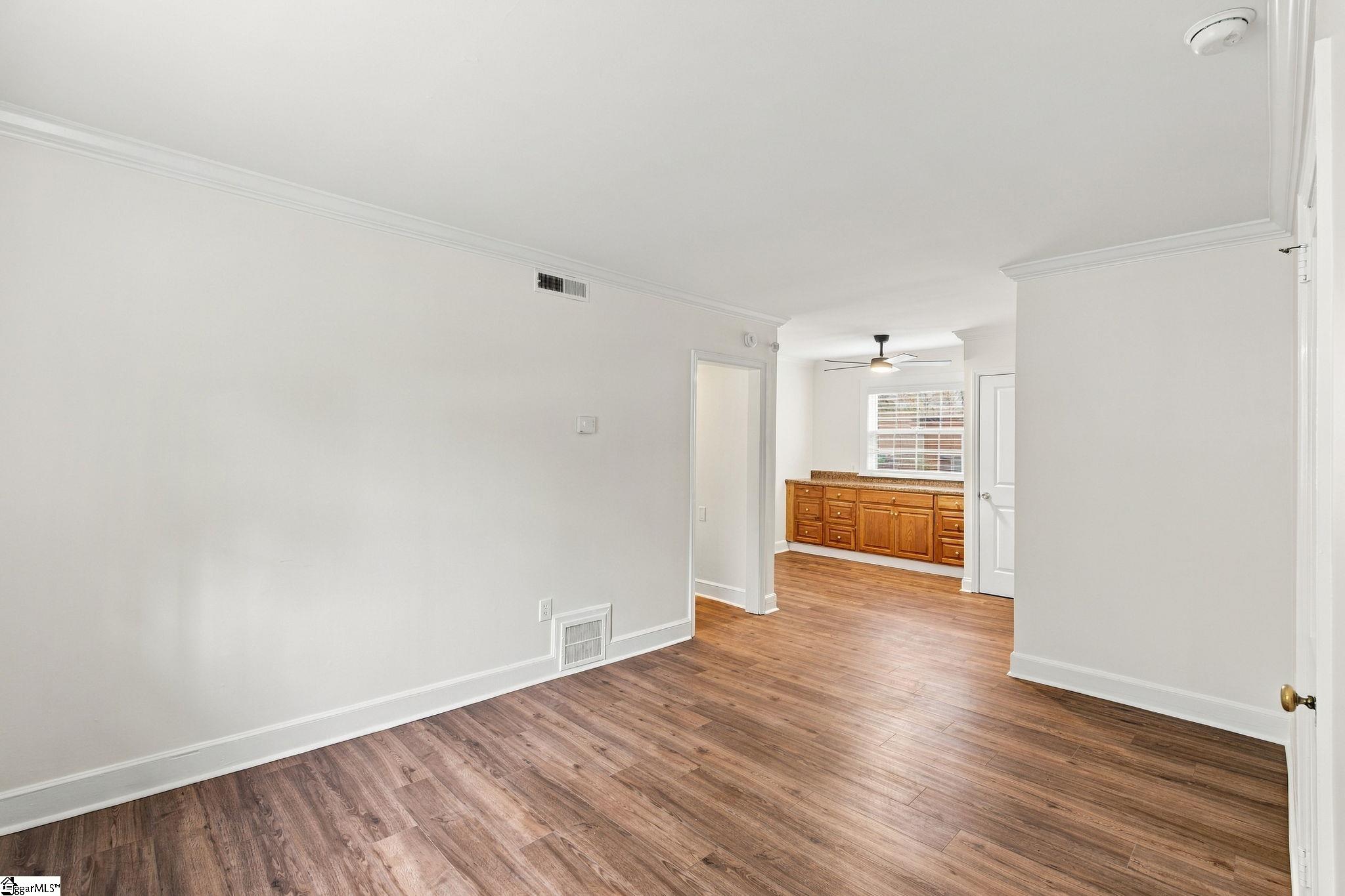 100 Lewis Drive Property Photo 6