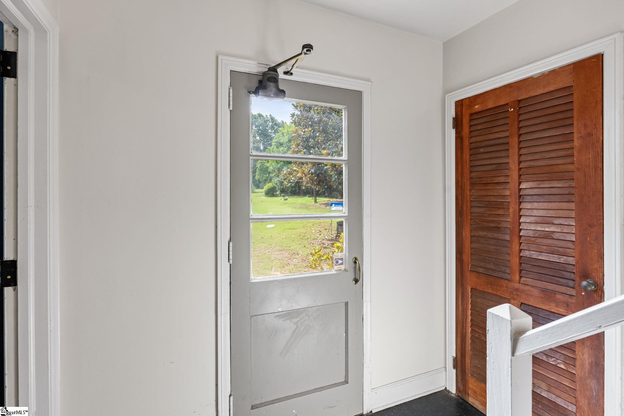 100 Lewis Drive Property Photo 23