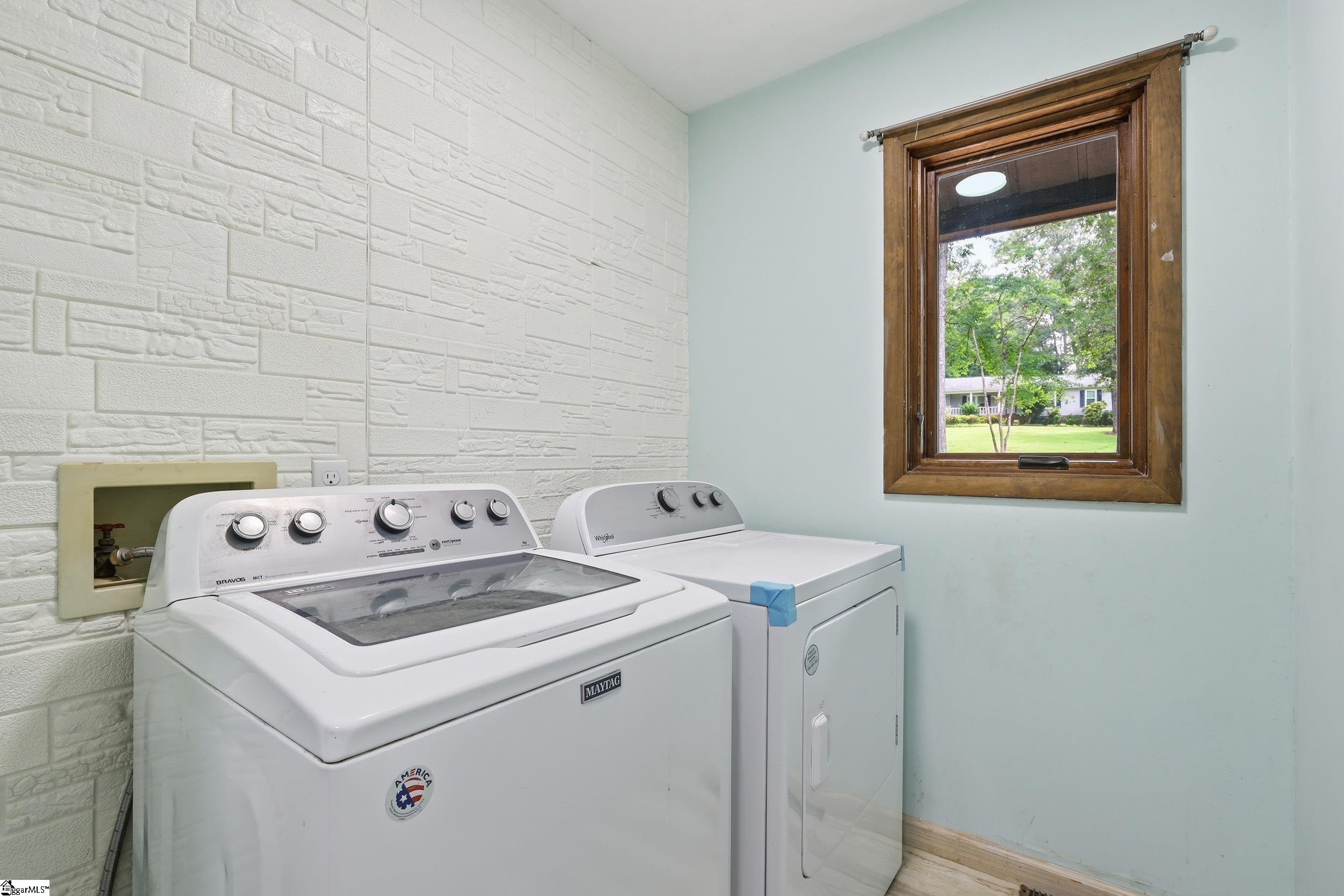 68 Washington Drive Property Photo 32