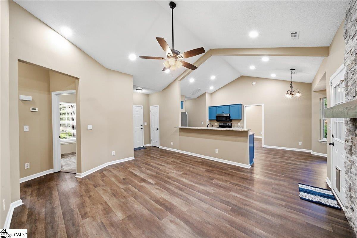 529 Fox Hurst Court Property Photo 12