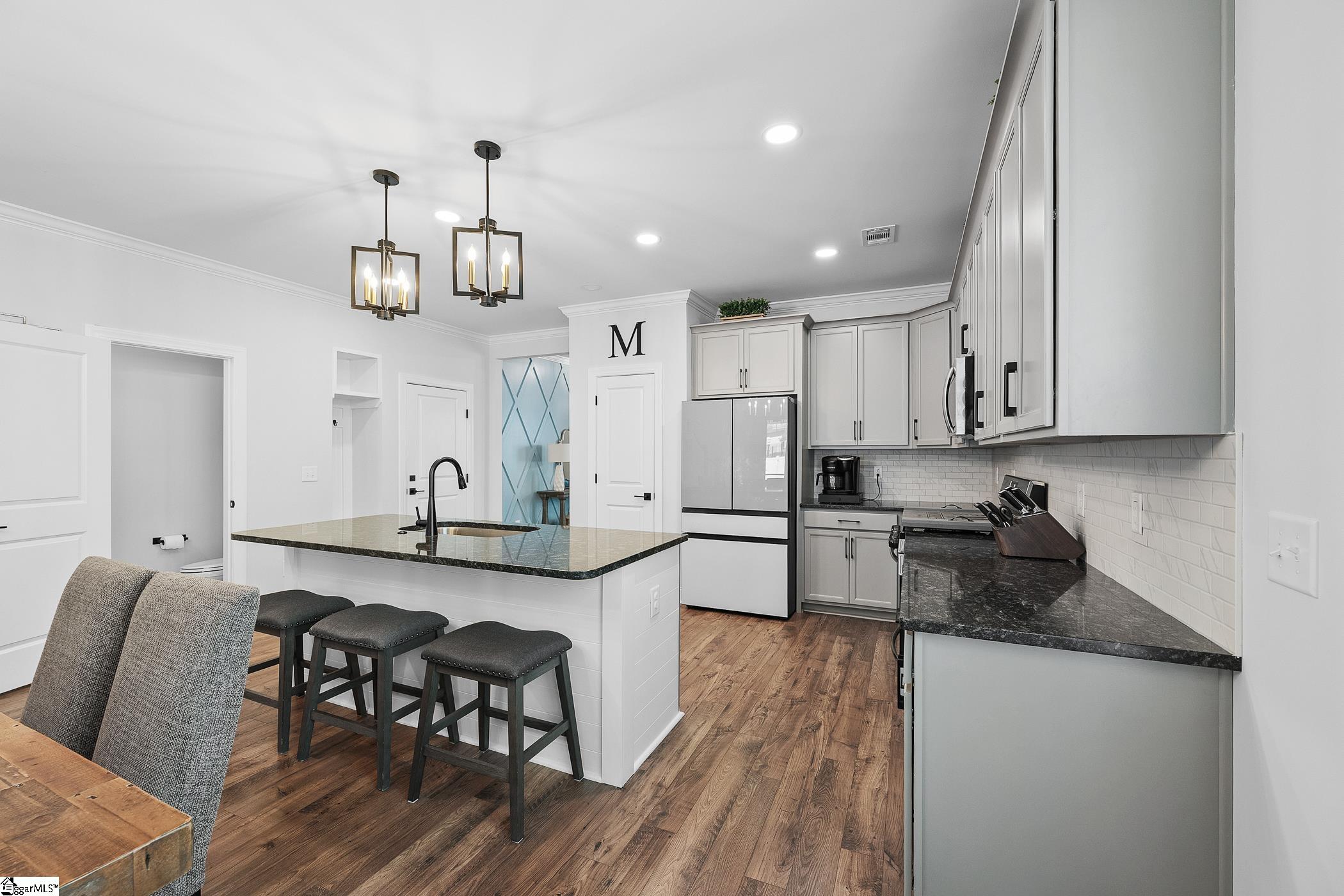 606 Lewes Avenue Property Photo 11