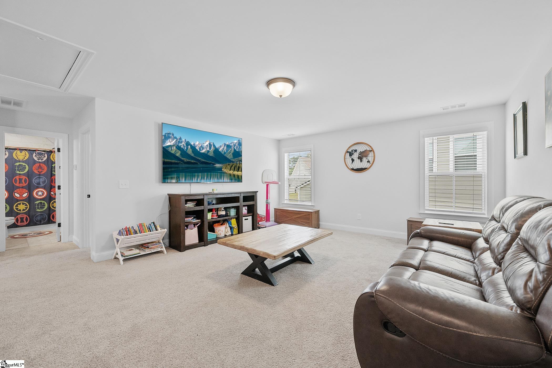 606 Lewes Avenue Property Photo 33