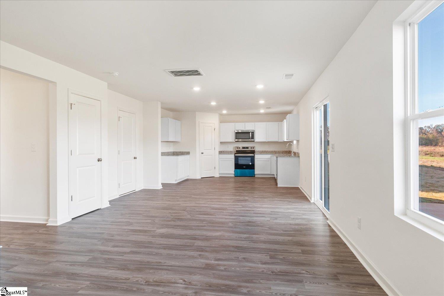 123 Russet Road Property Photo 11