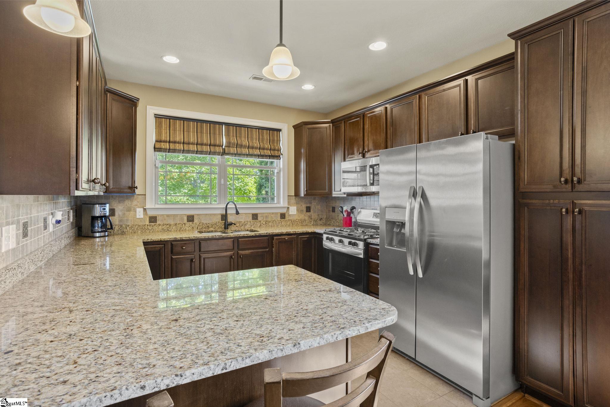 44 Crimson Glory Way Property Photo 7