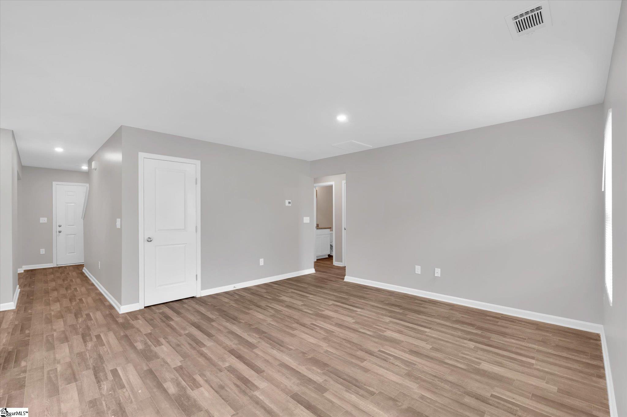 544 Bella Casa Run Property Photo 8