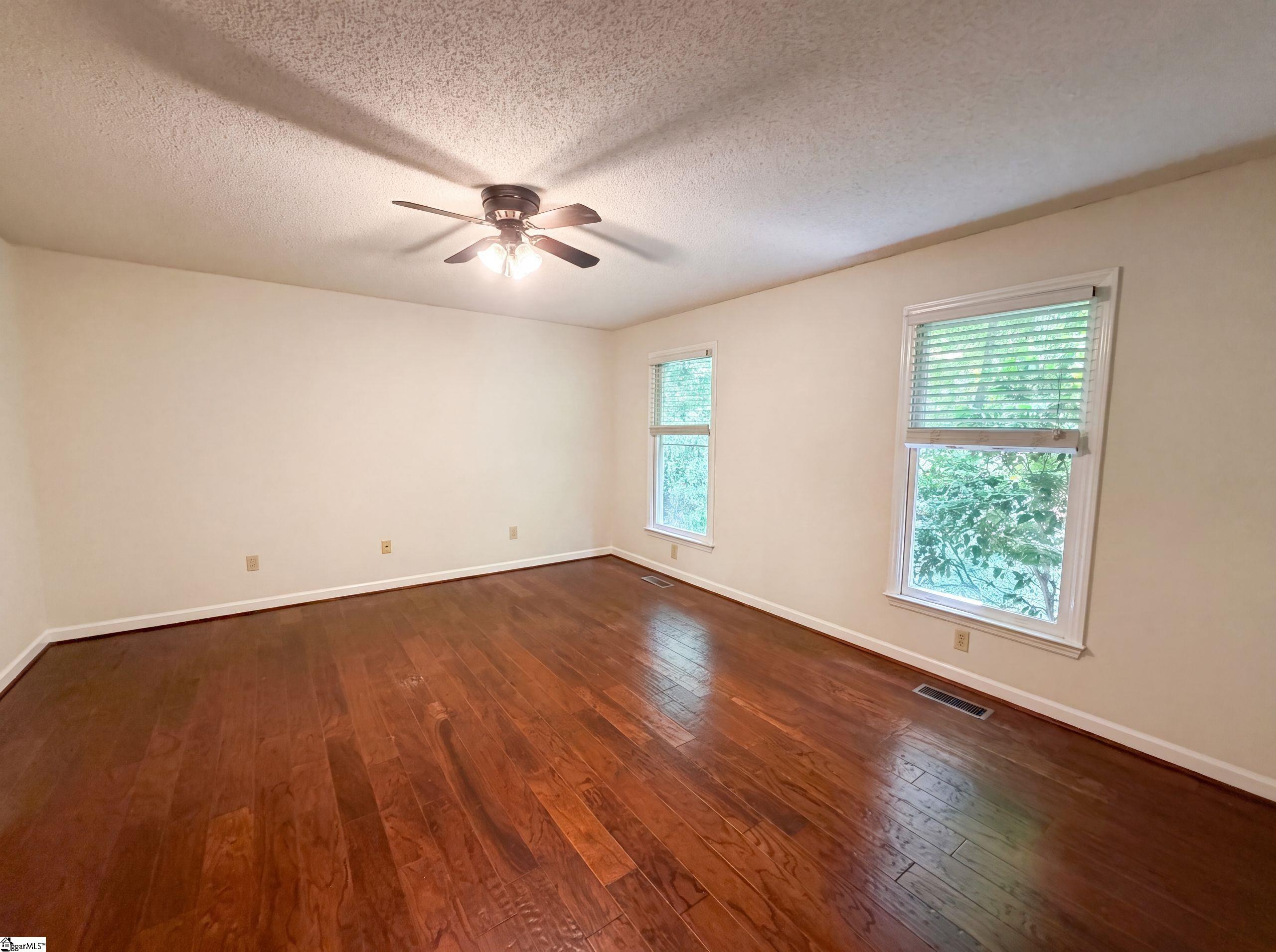 335 Dill Circle Property Photo 8