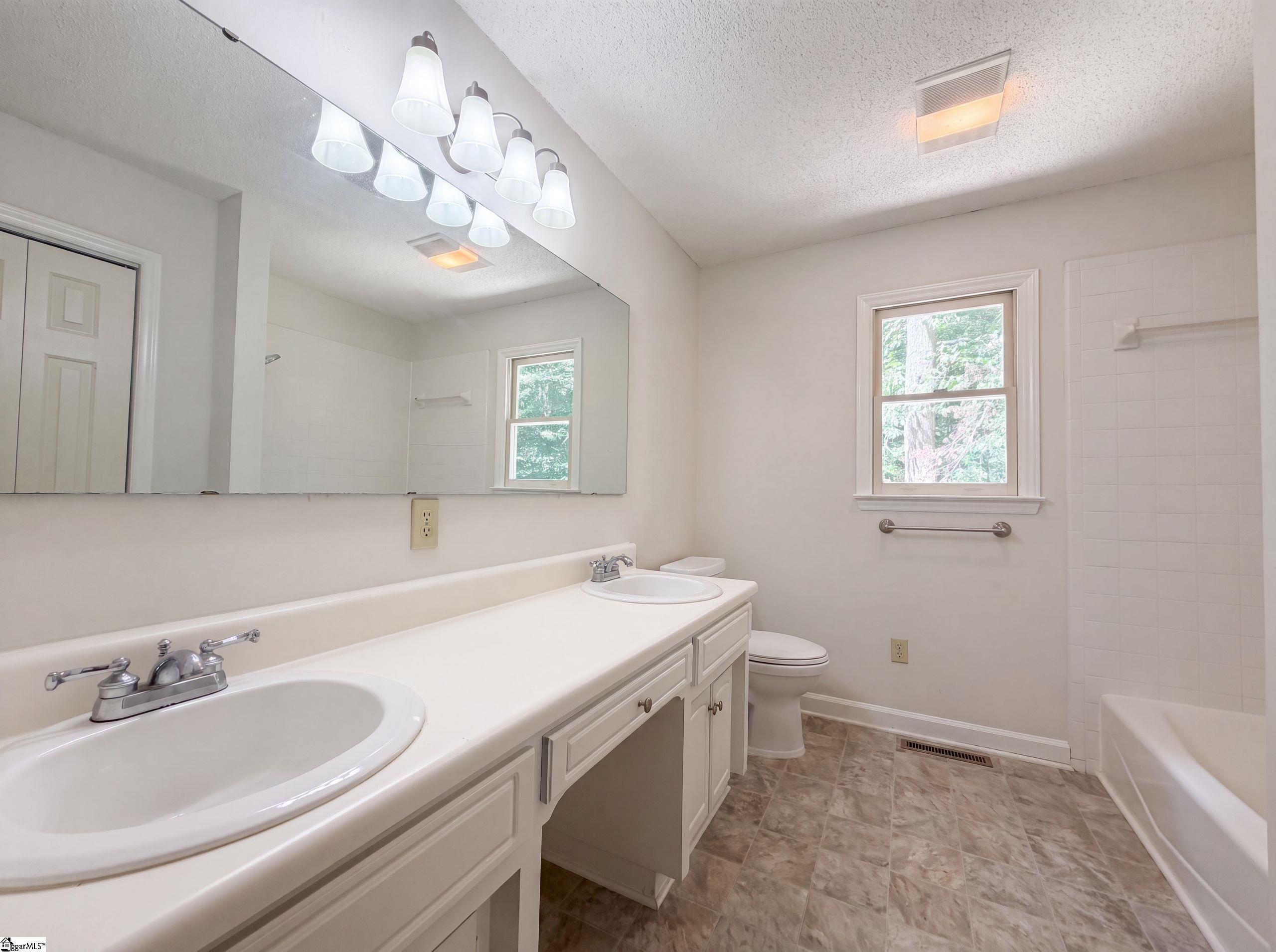 335 Dill Circle Property Photo 9