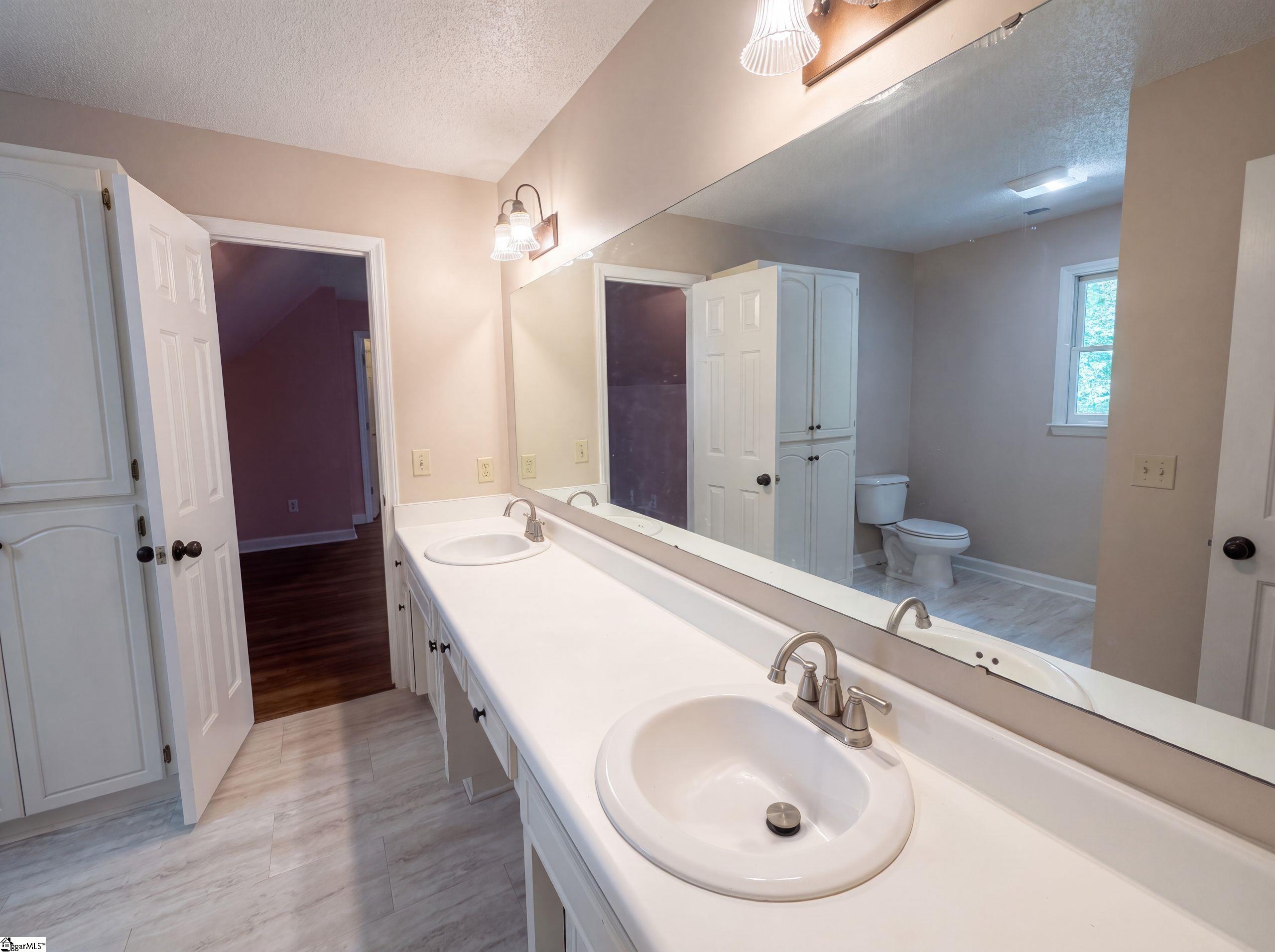 335 Dill Circle Property Photo 14