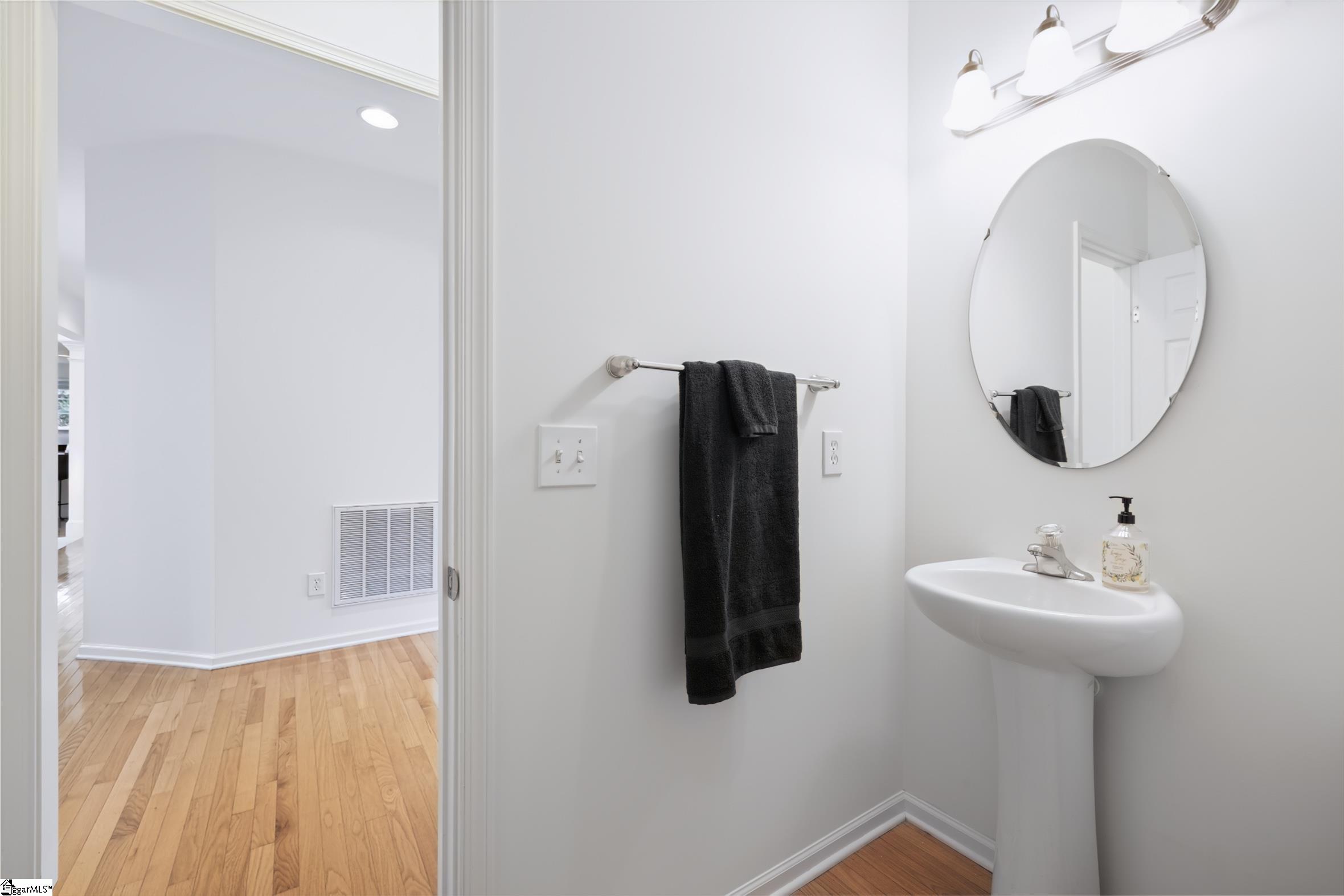 1 Glengrove Drive Property Photo 23