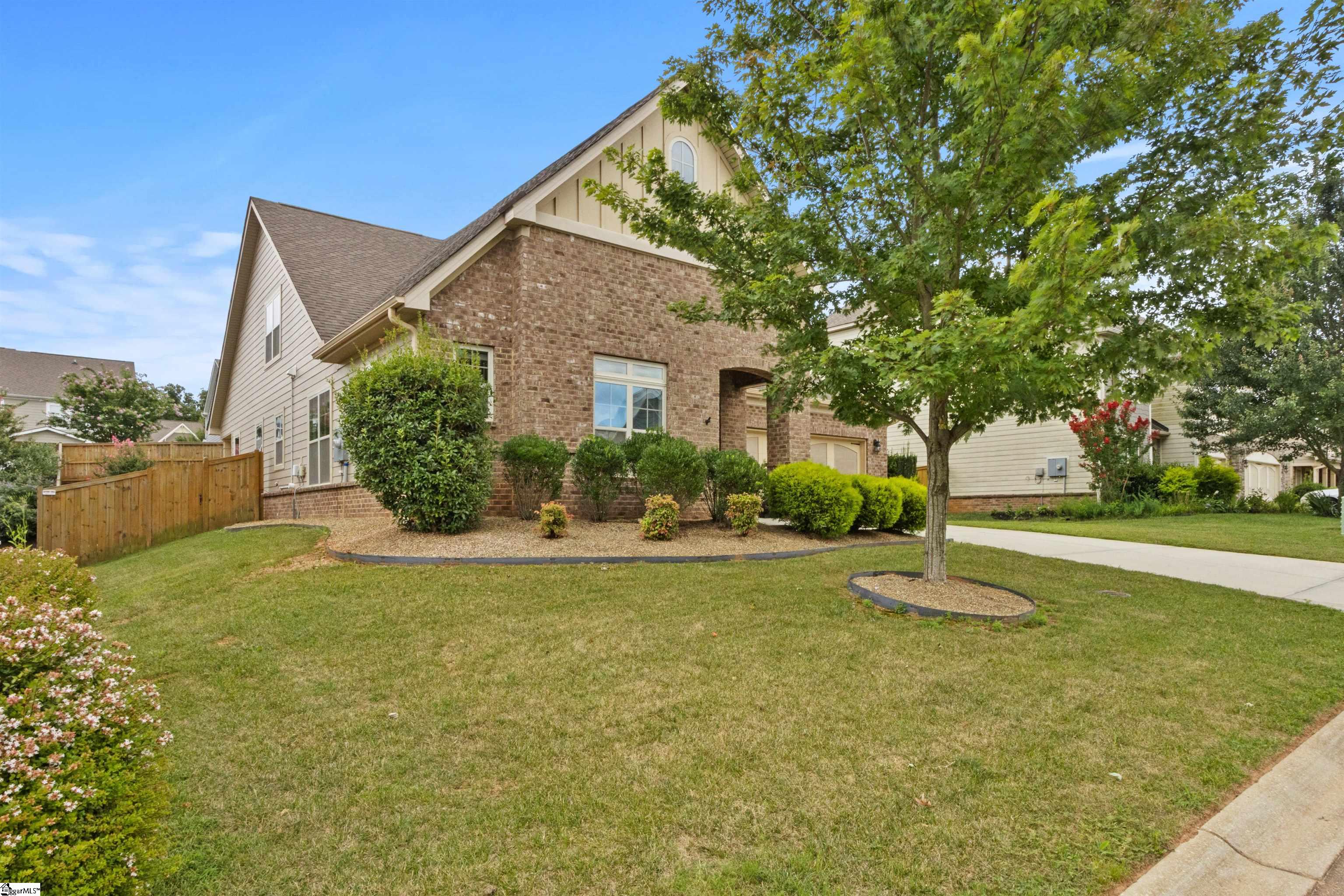 15 Belterra Drive Property Photo 3