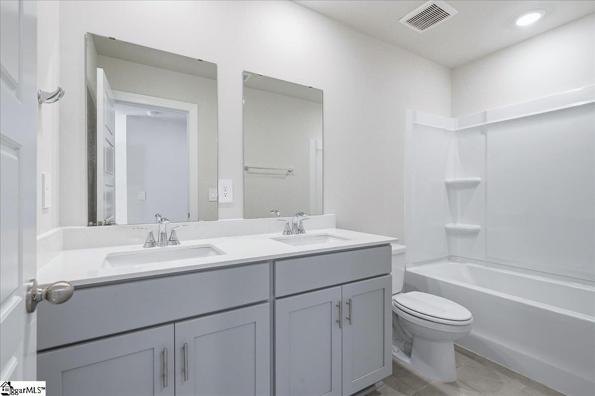 1021 Southwell Drive Property Photo 20