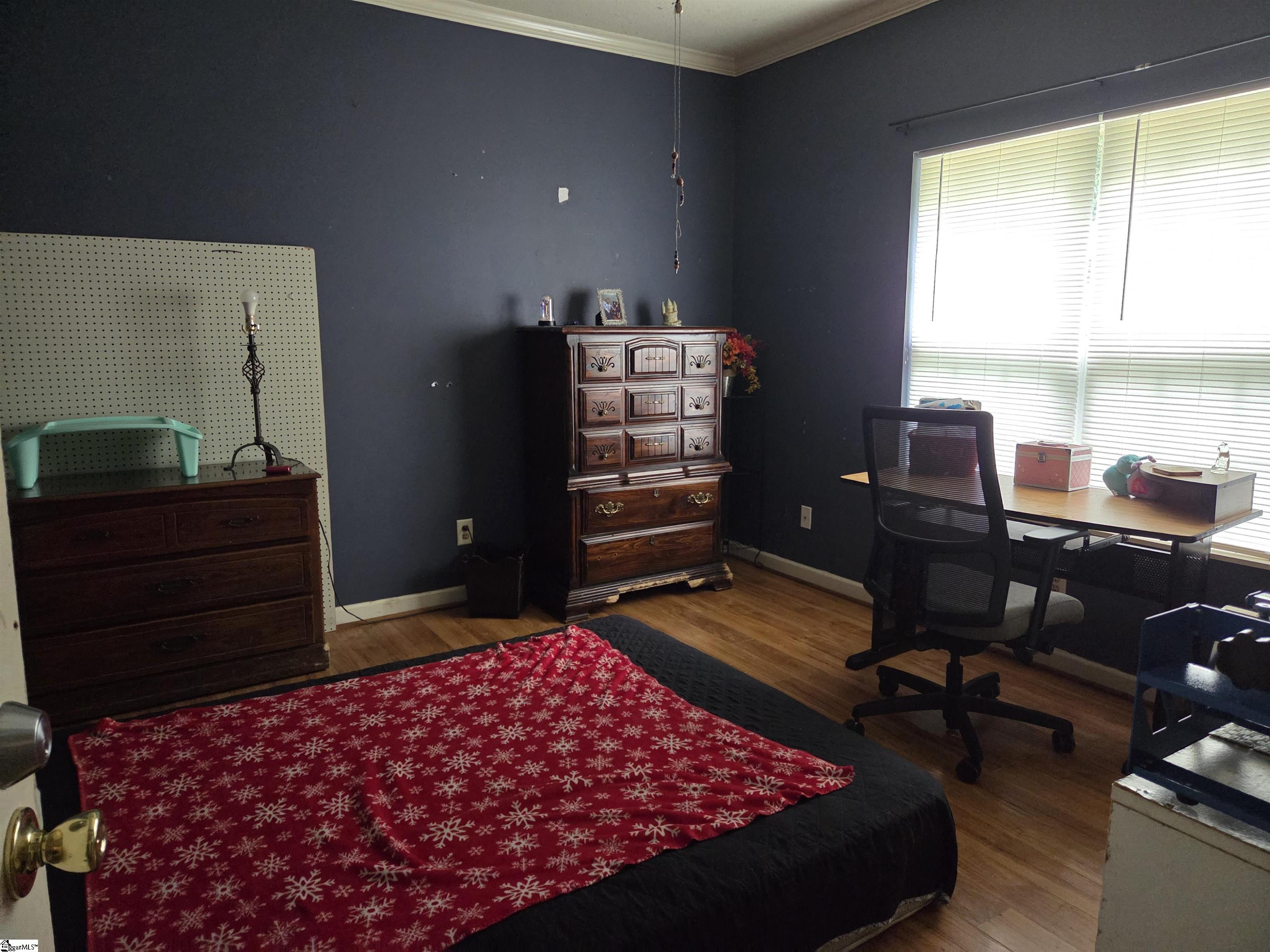 160 Wexford Drive Property Photo 9