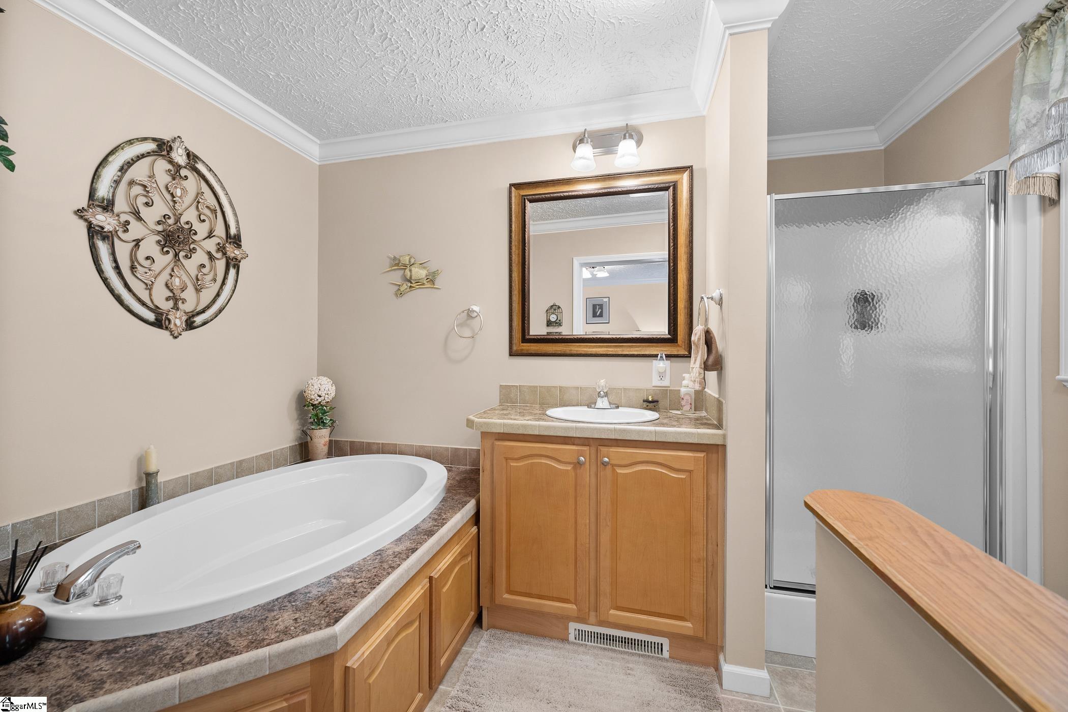 246 Bay Ridge Drive Property Photo 29