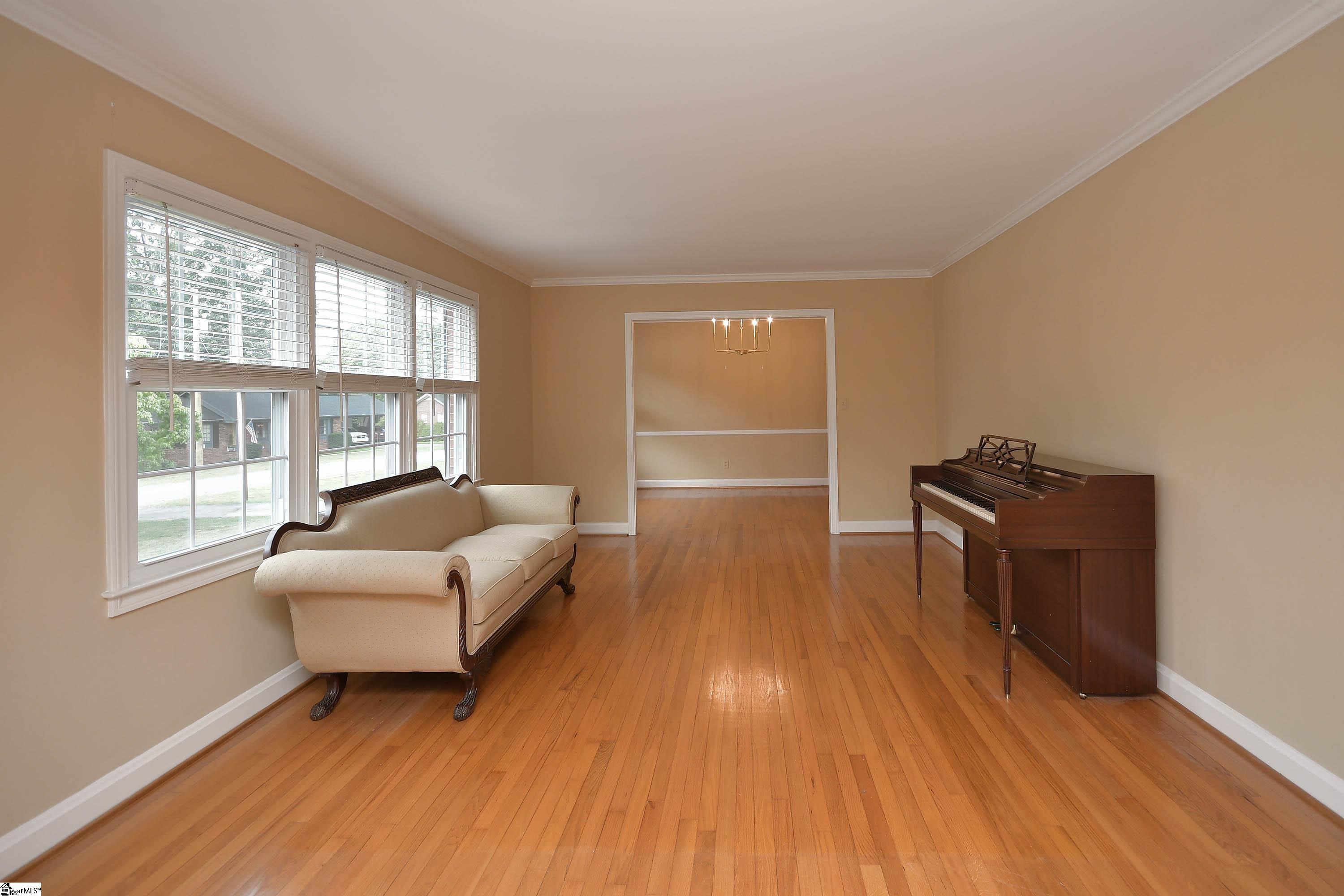 19 Spring Forest Road Property Photo 5