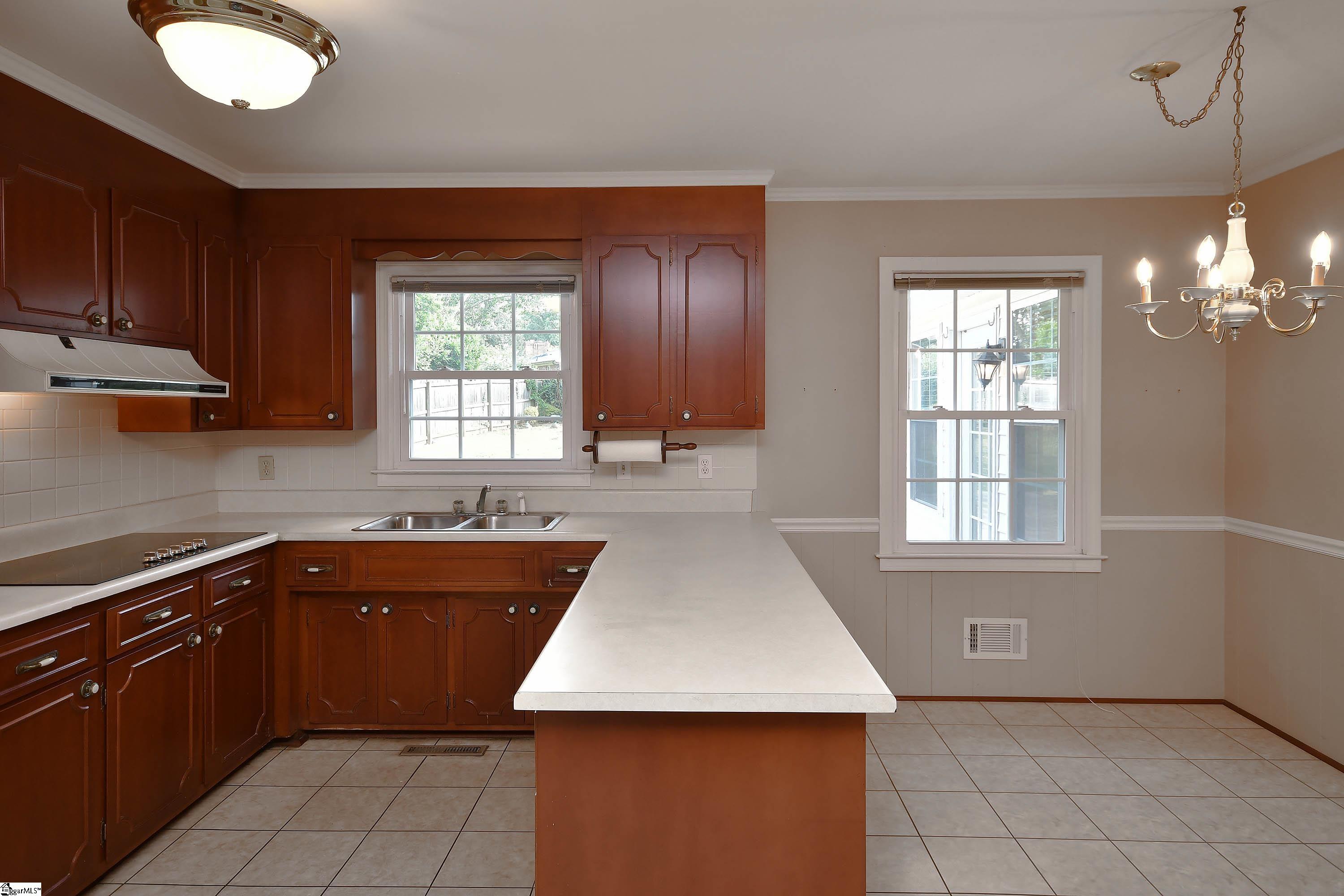 19 Spring Forest Road Property Photo 11