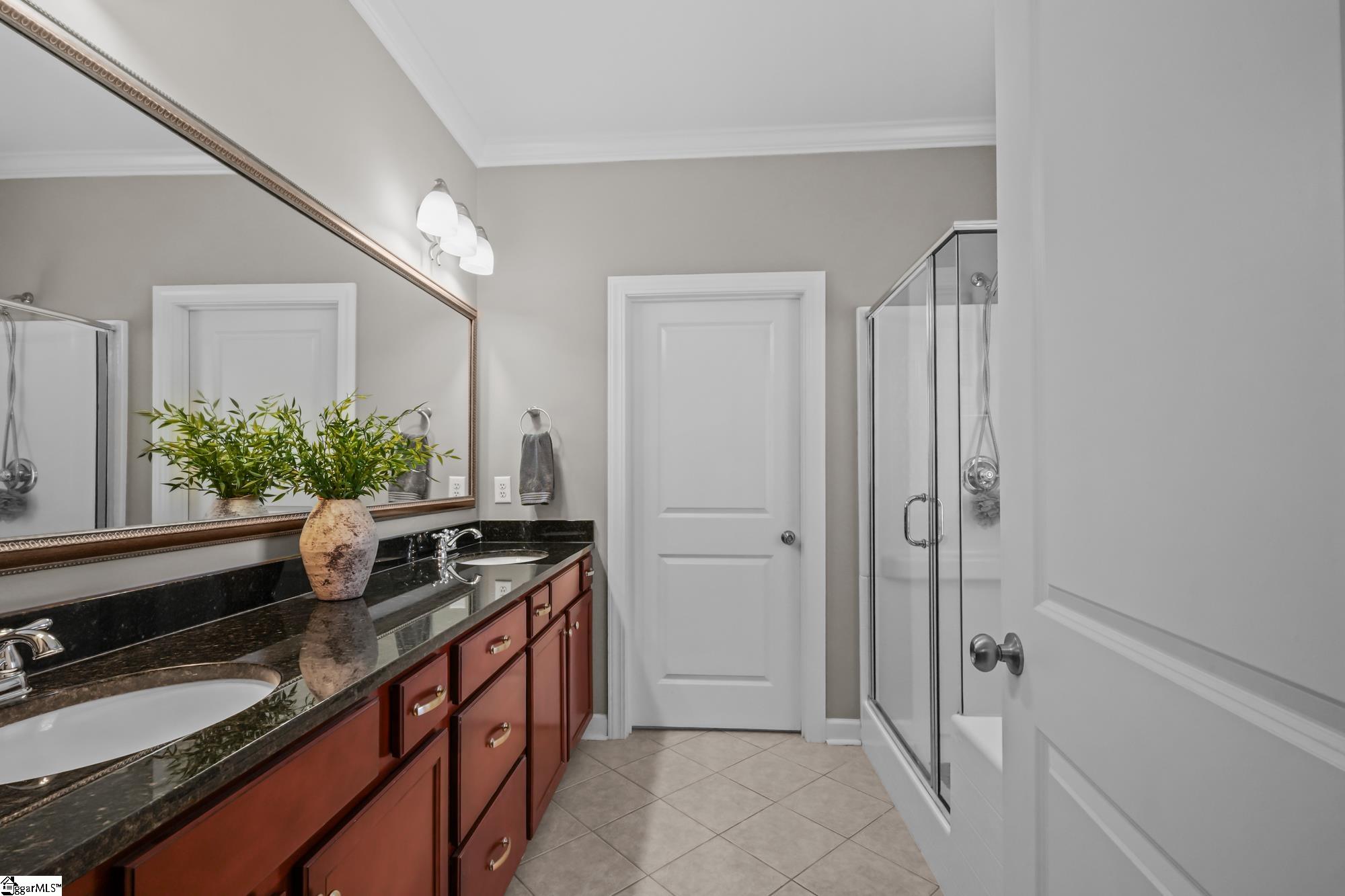 416 Leigh Creek Drive Property Photo 27