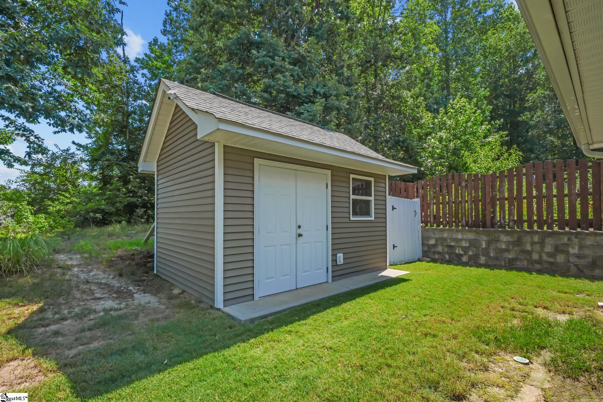 416 Leigh Creek Drive Property Photo 40