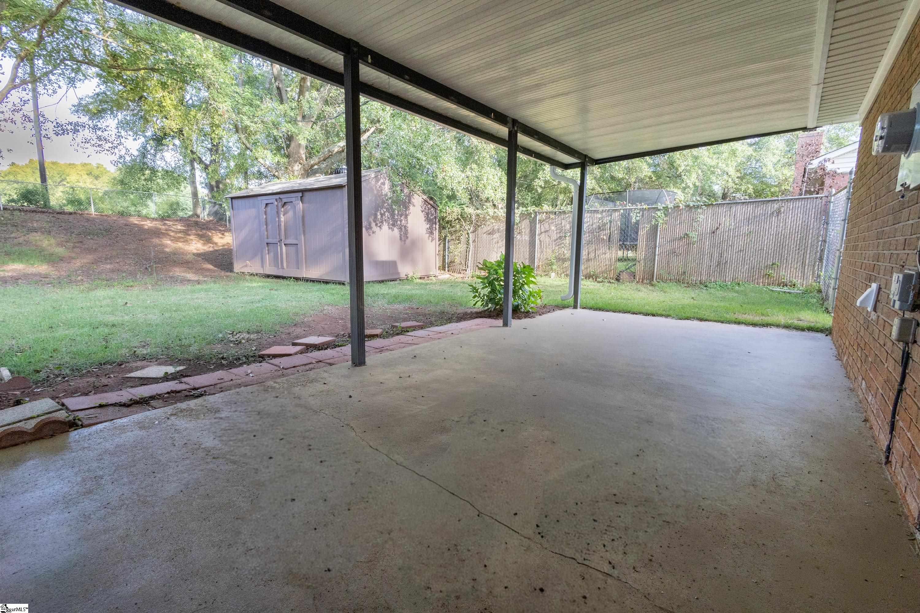220 River Forest Drive Property Photo 17