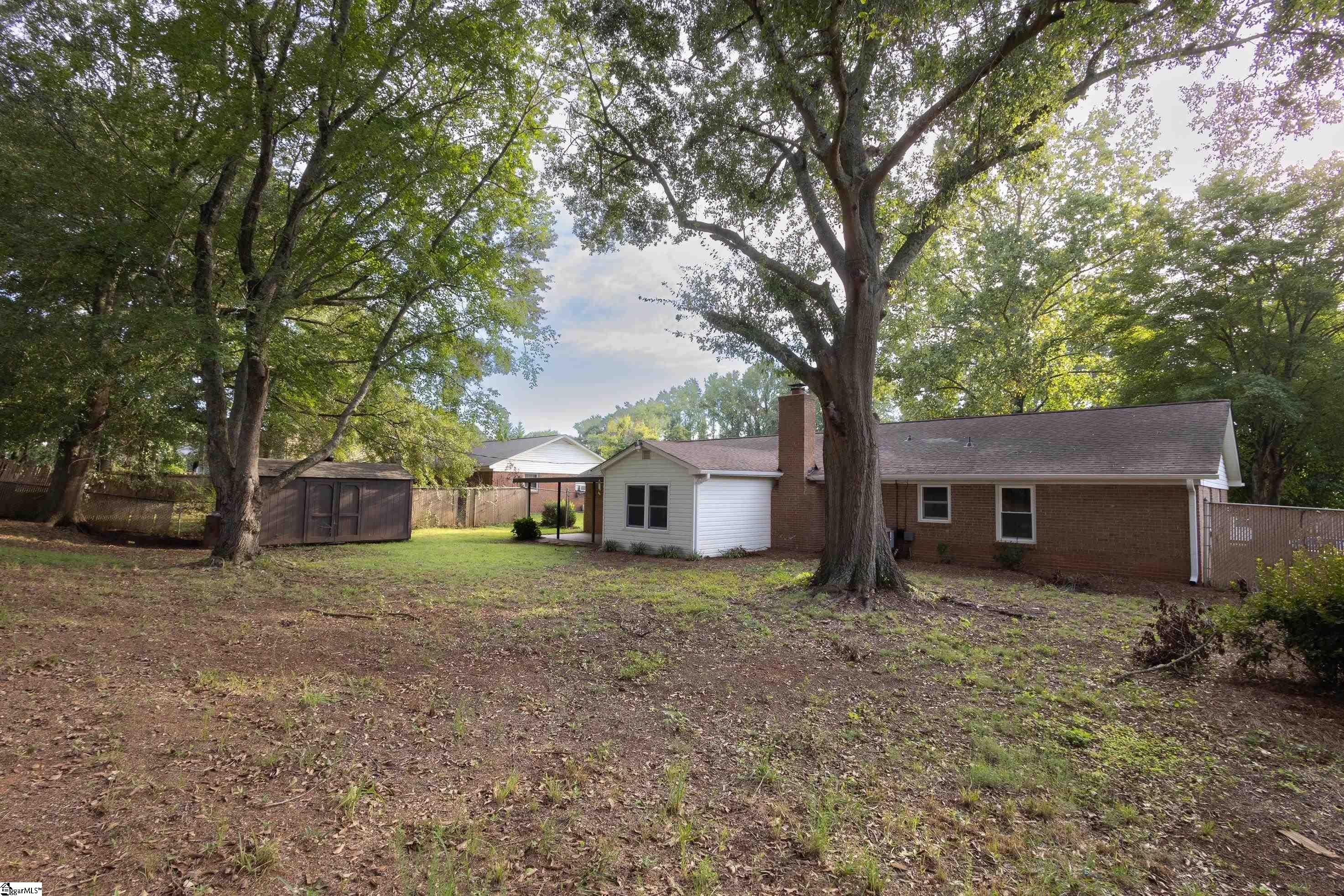 220 River Forest Drive Property Photo 19