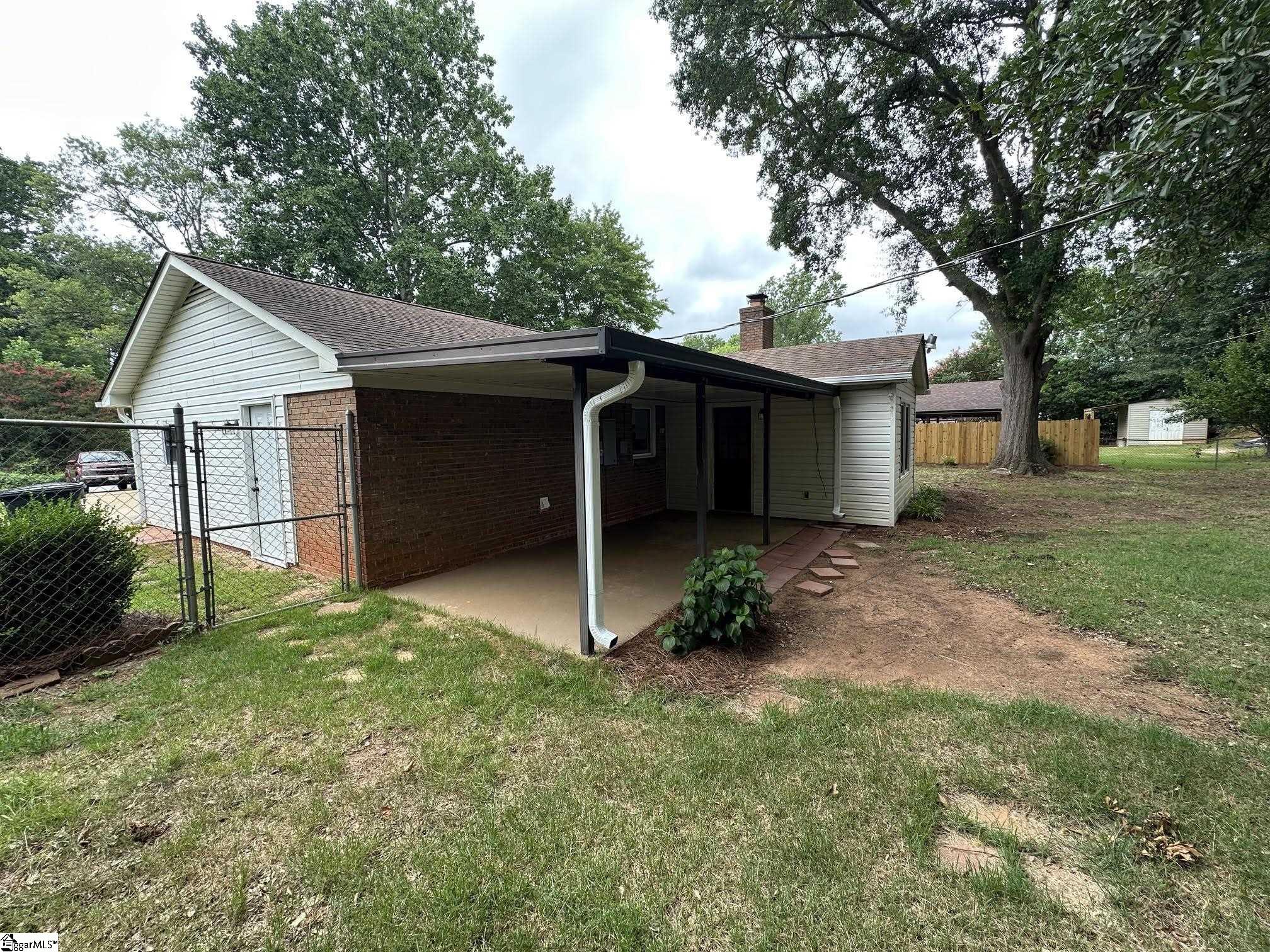 220 River Forest Drive Property Photo 25
