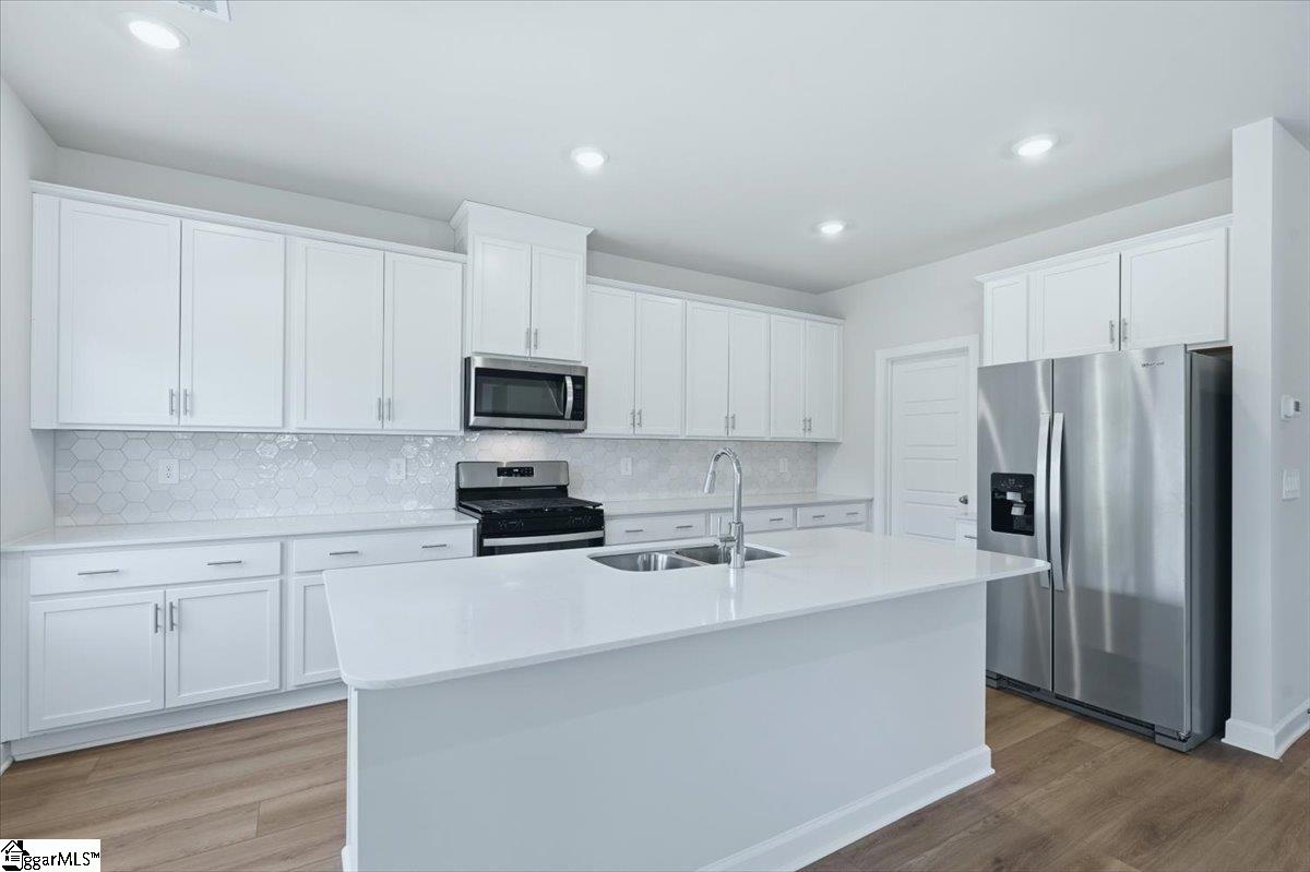1512 Switchback Circle Property Photo 8