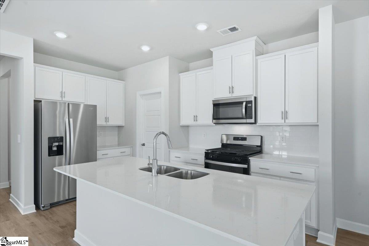 1025 Southwell Drive Property Photo 17