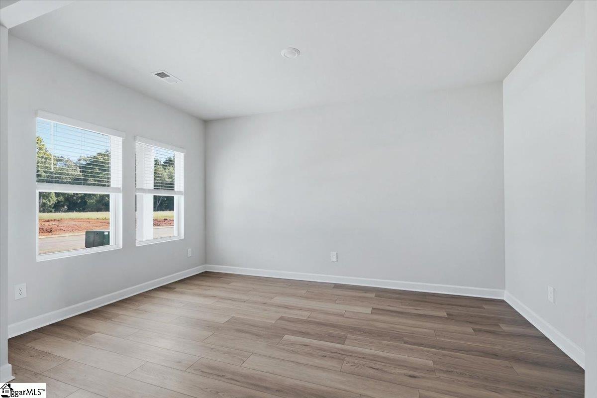1024 Southwell Drive Property Photo 4
