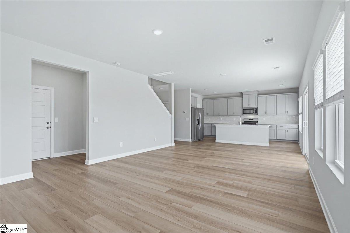1024 Southwell Drive Property Photo 7