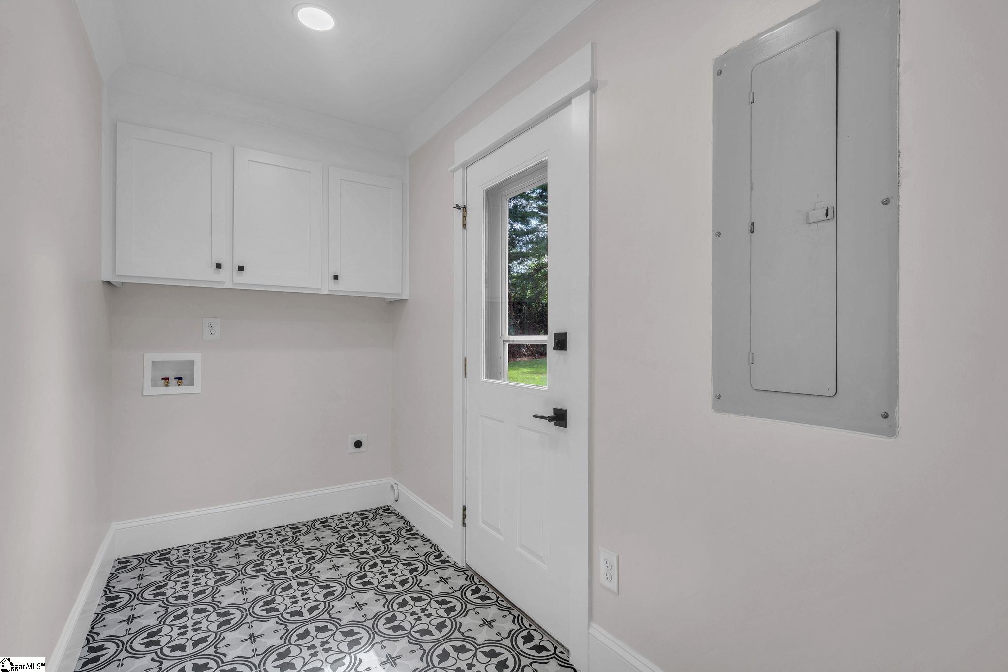 212 Galerie Drive Property Photo 13