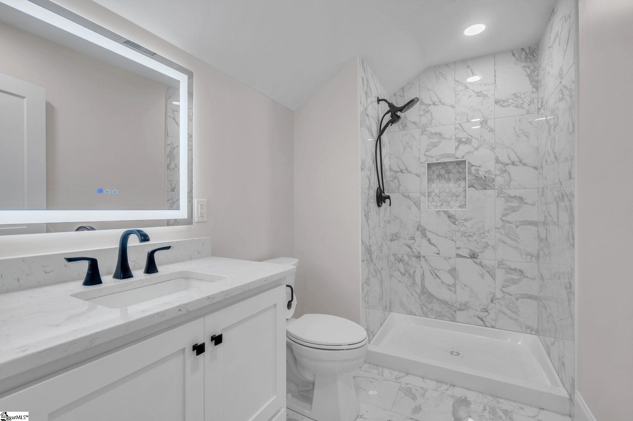 212 Galerie Drive Property Photo 15