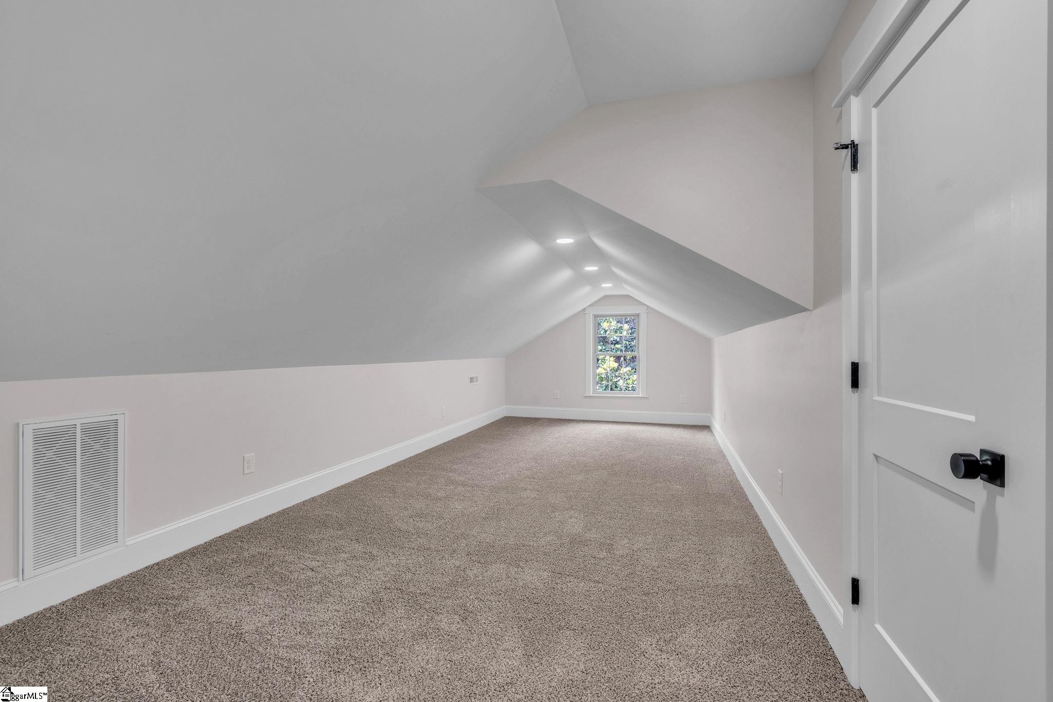 212 Galerie Drive Property Photo 26