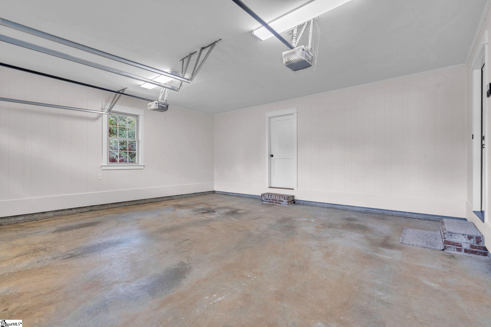 212 Galerie Drive Property Photo 32