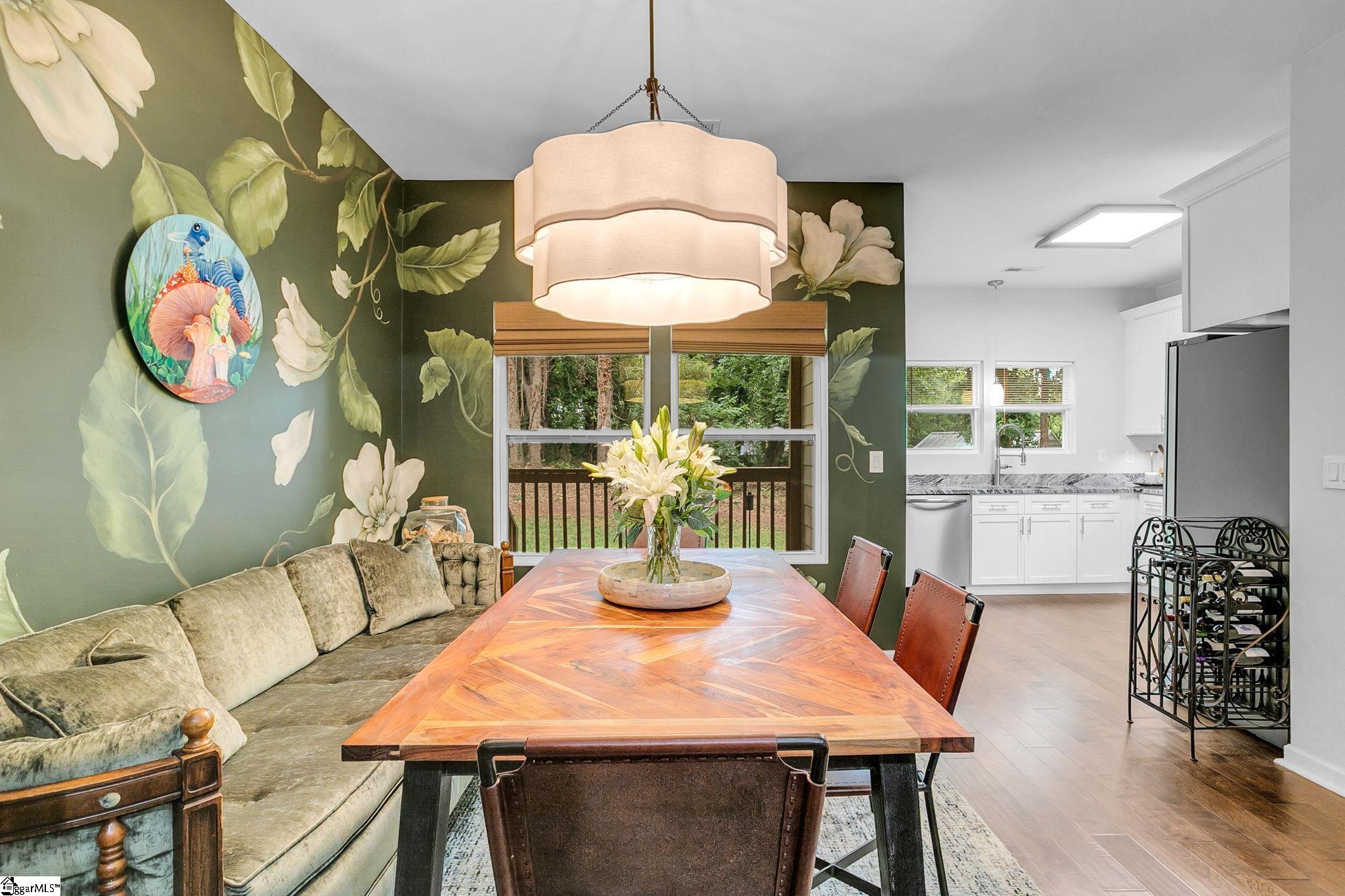 13 Pasadena Avenue Property Photo 8