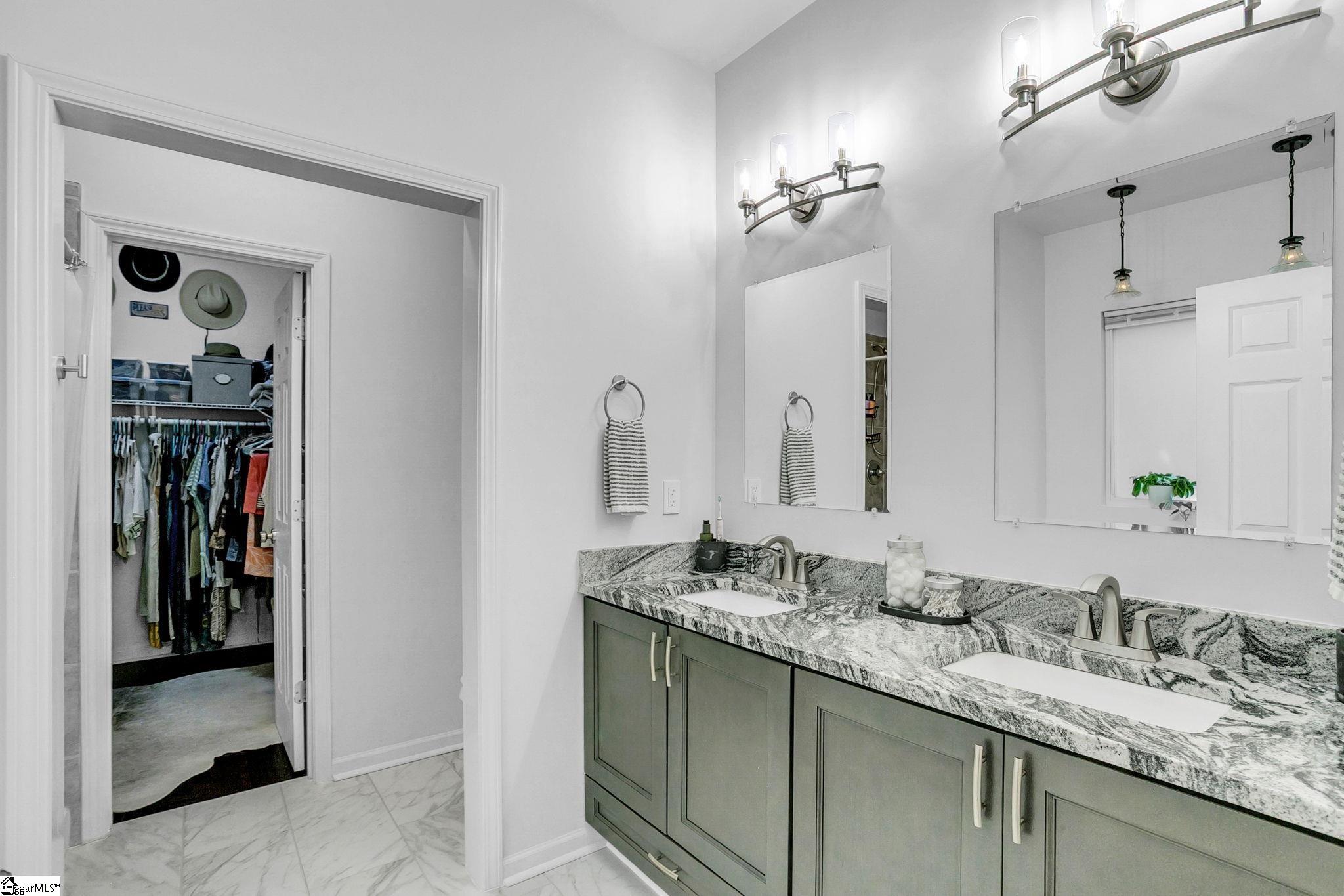 13 Pasadena Avenue Property Photo 20