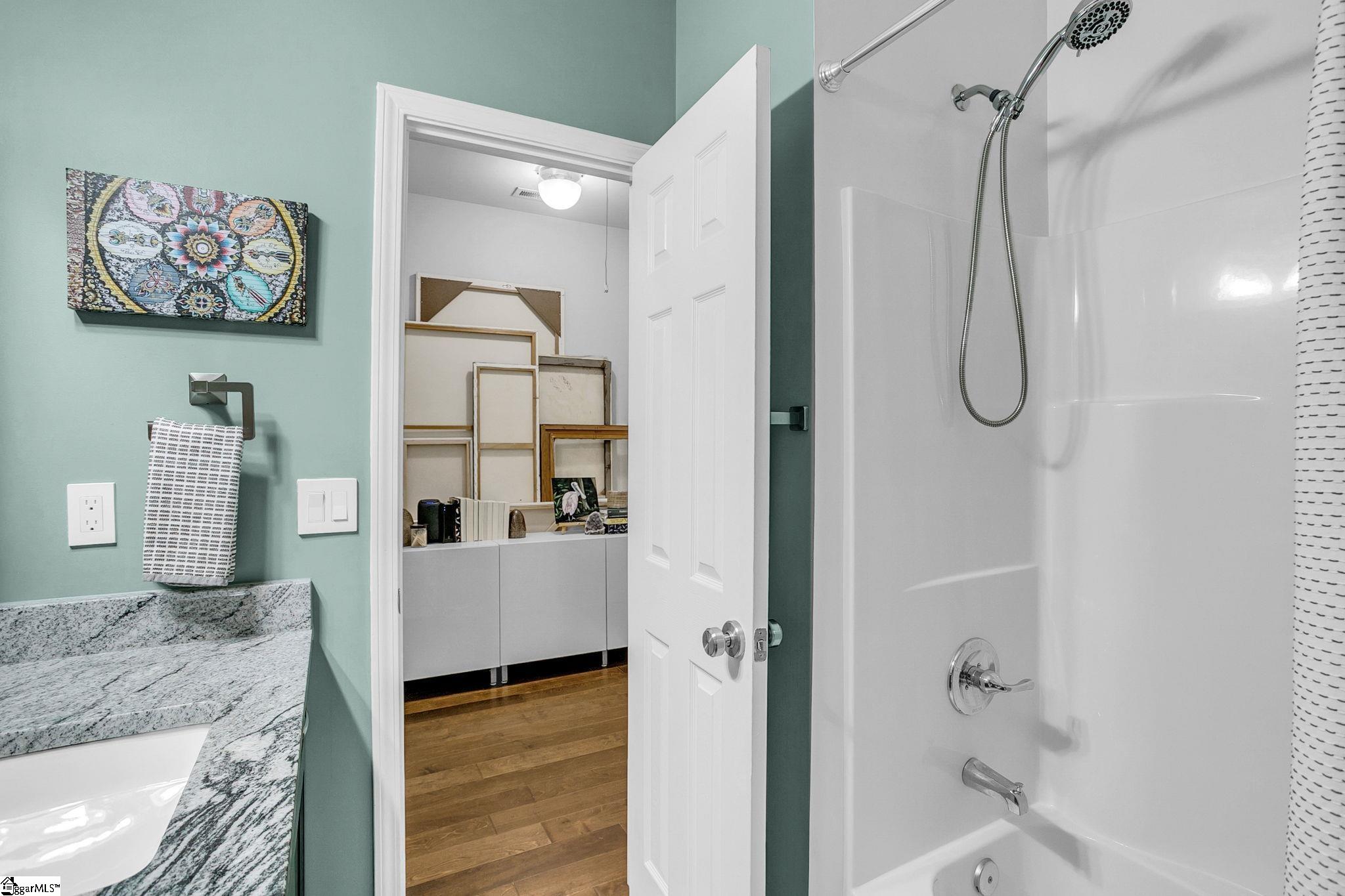 13 Pasadena Avenue Property Photo 33