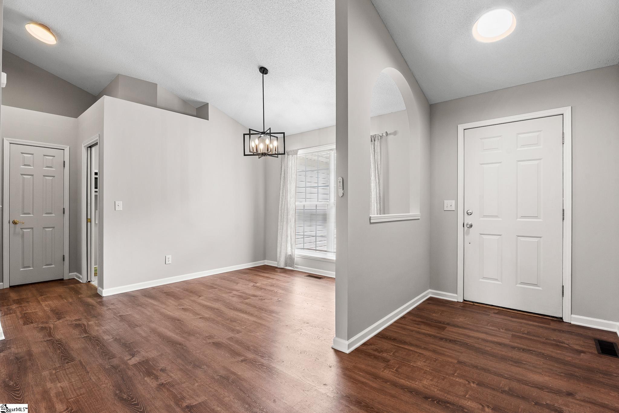 500 Lake Lennox Drive Property Photo 3