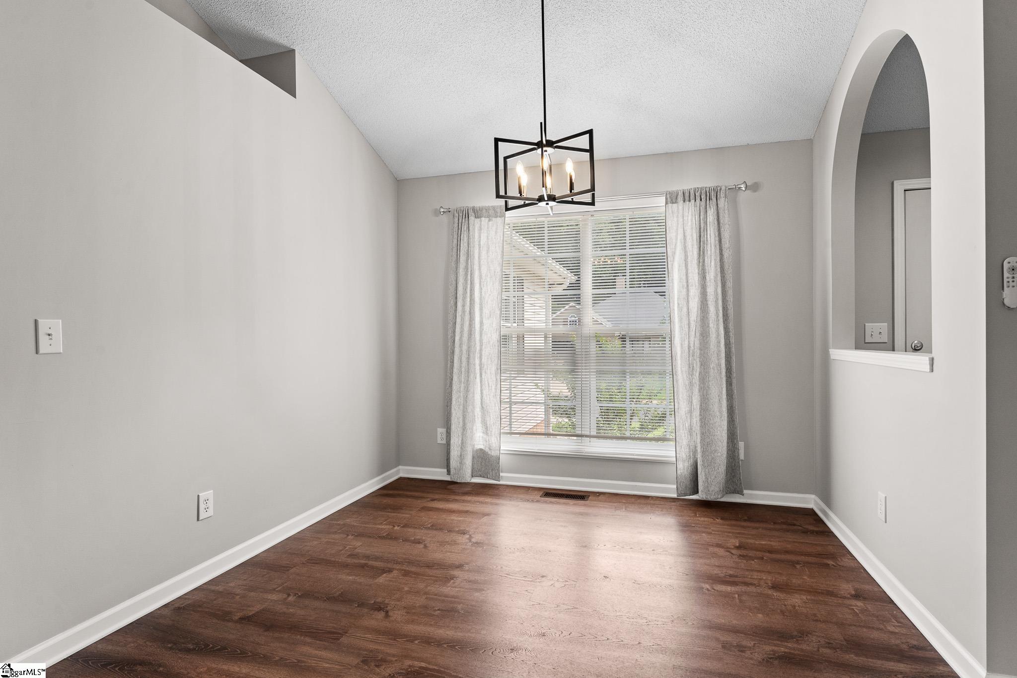 500 Lake Lennox Drive Property Photo 4