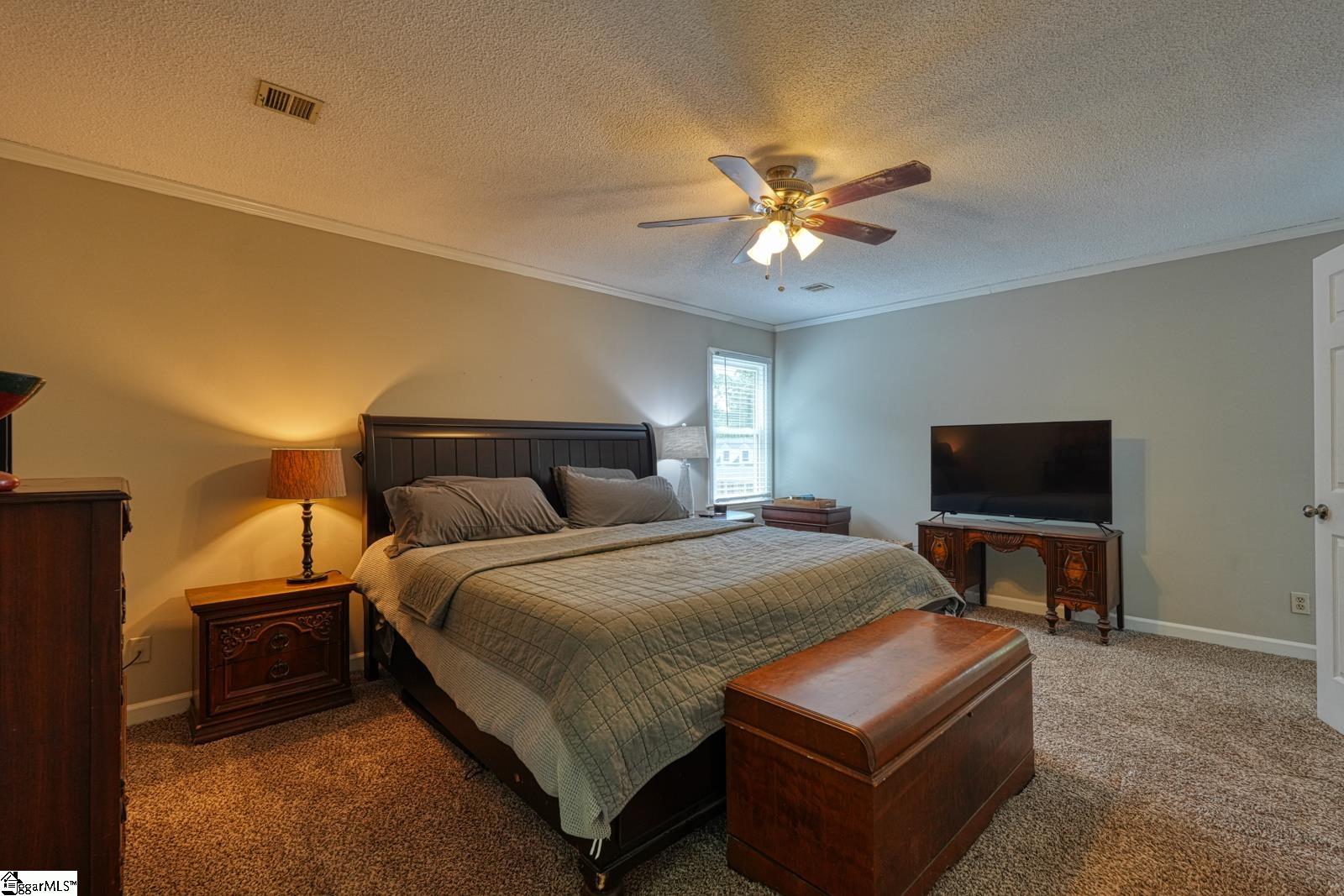 102 Hickory Hollow Drive Property Photo 11