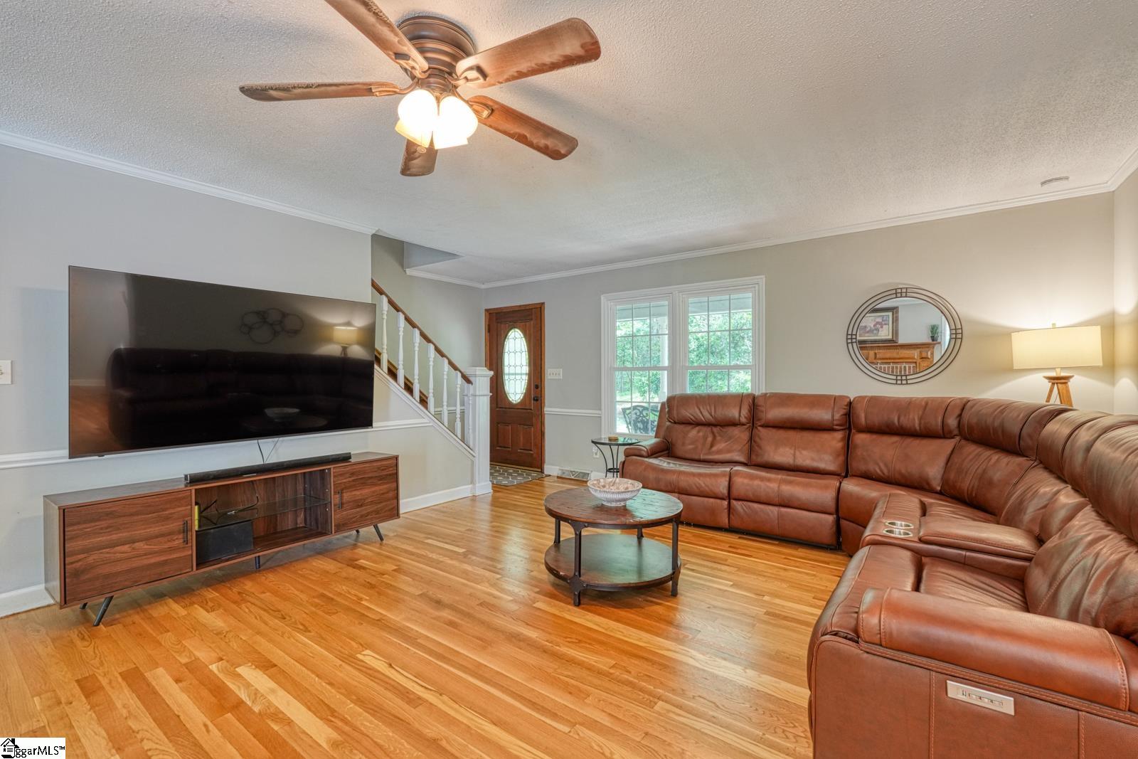 102 Hickory Hollow Drive Property Photo 13