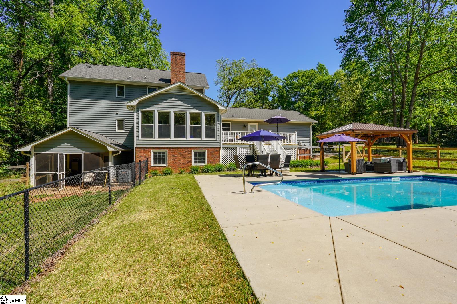 102 Hickory Hollow Drive Property Photo 36