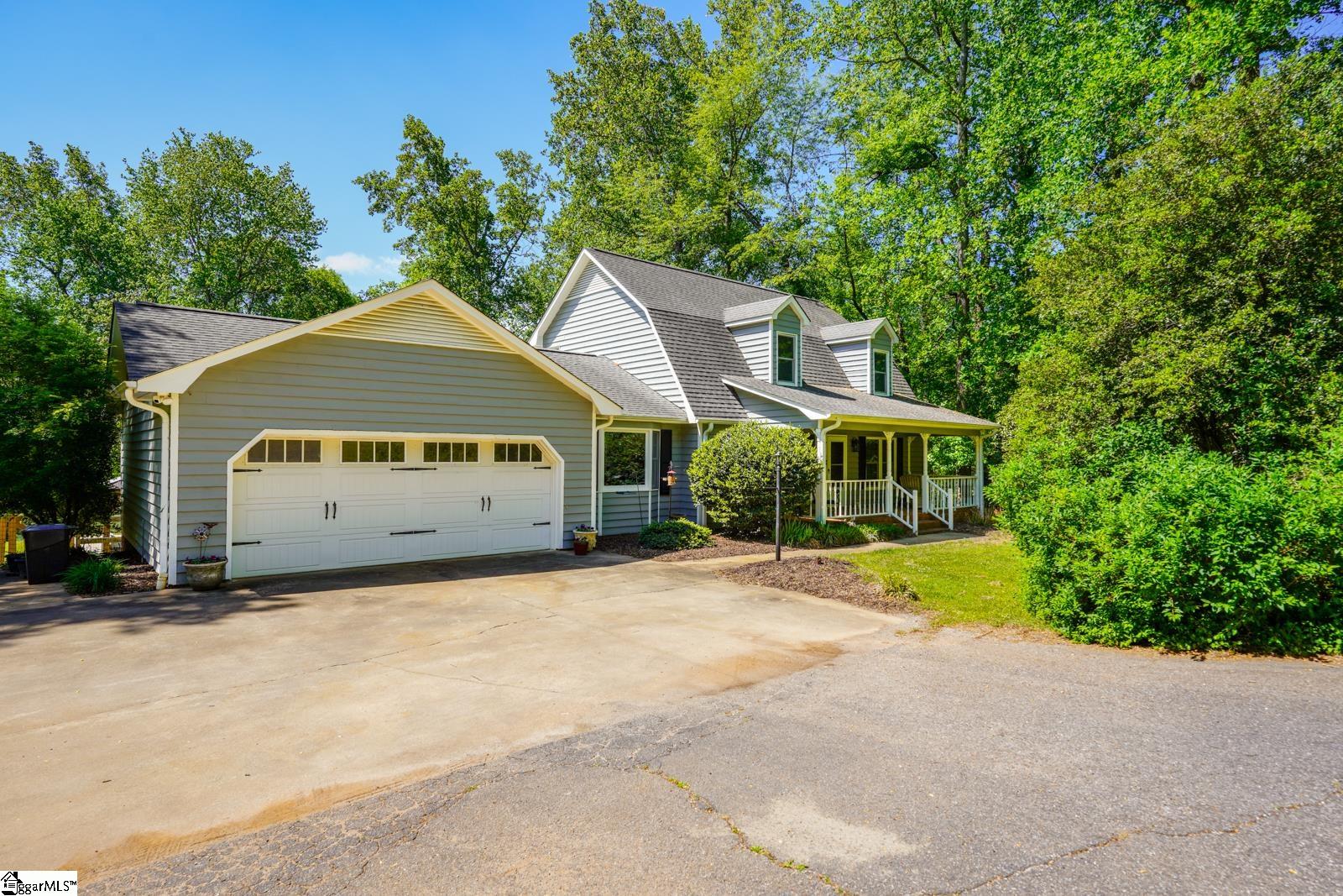 102 Hickory Hollow Drive Property Photo 40