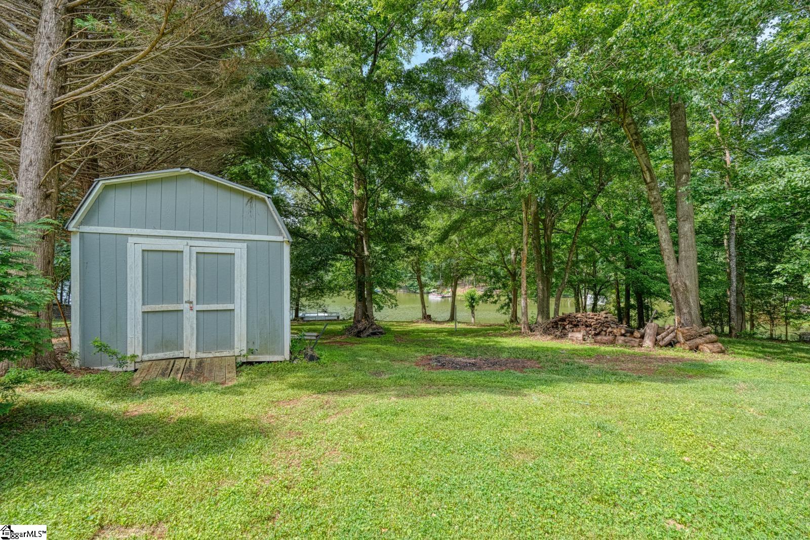 102 Hickory Hollow Drive Property Photo 42