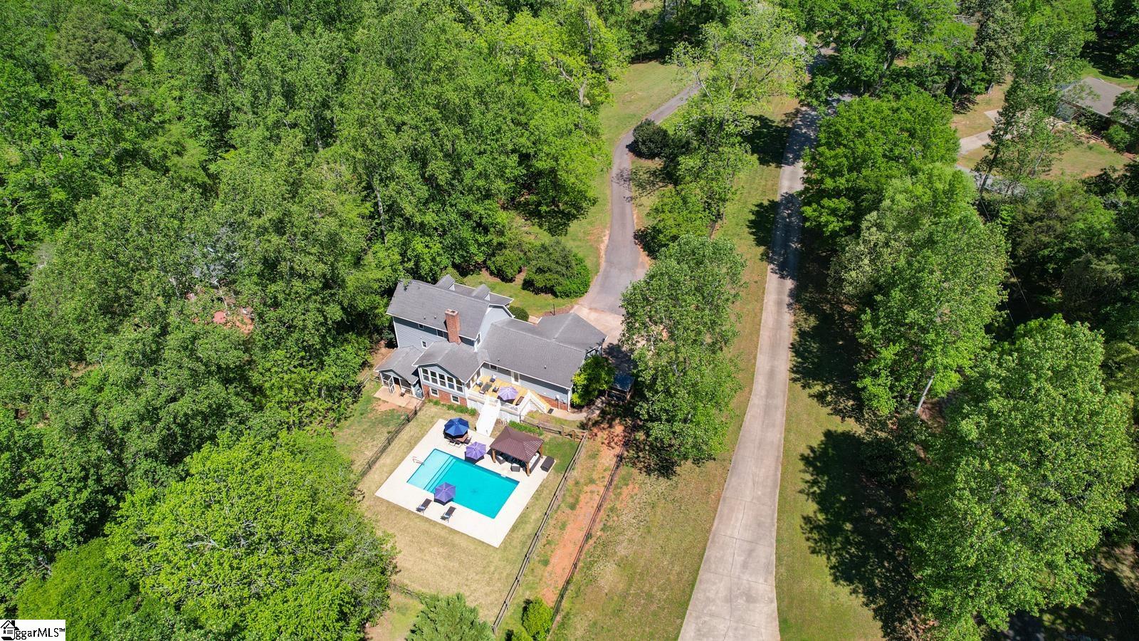 102 Hickory Hollow Drive Property Photo 48