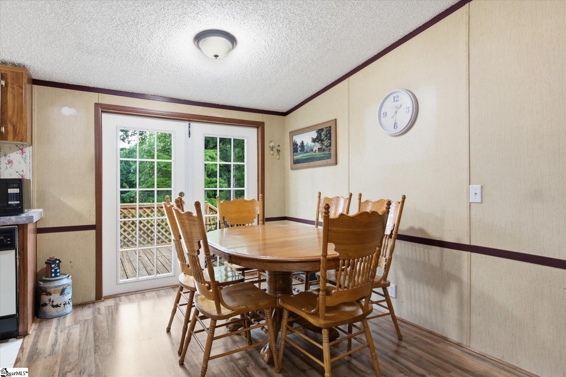 208 Brentwood Circle Property Photo 8